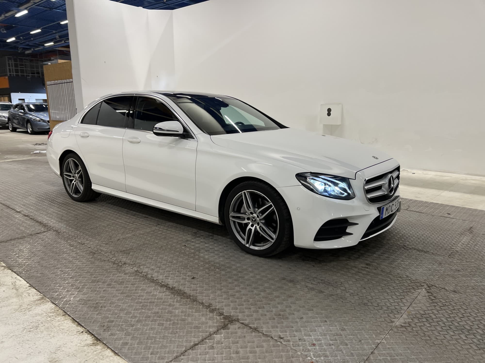 Mercedes-Benz E 220 d 194hk