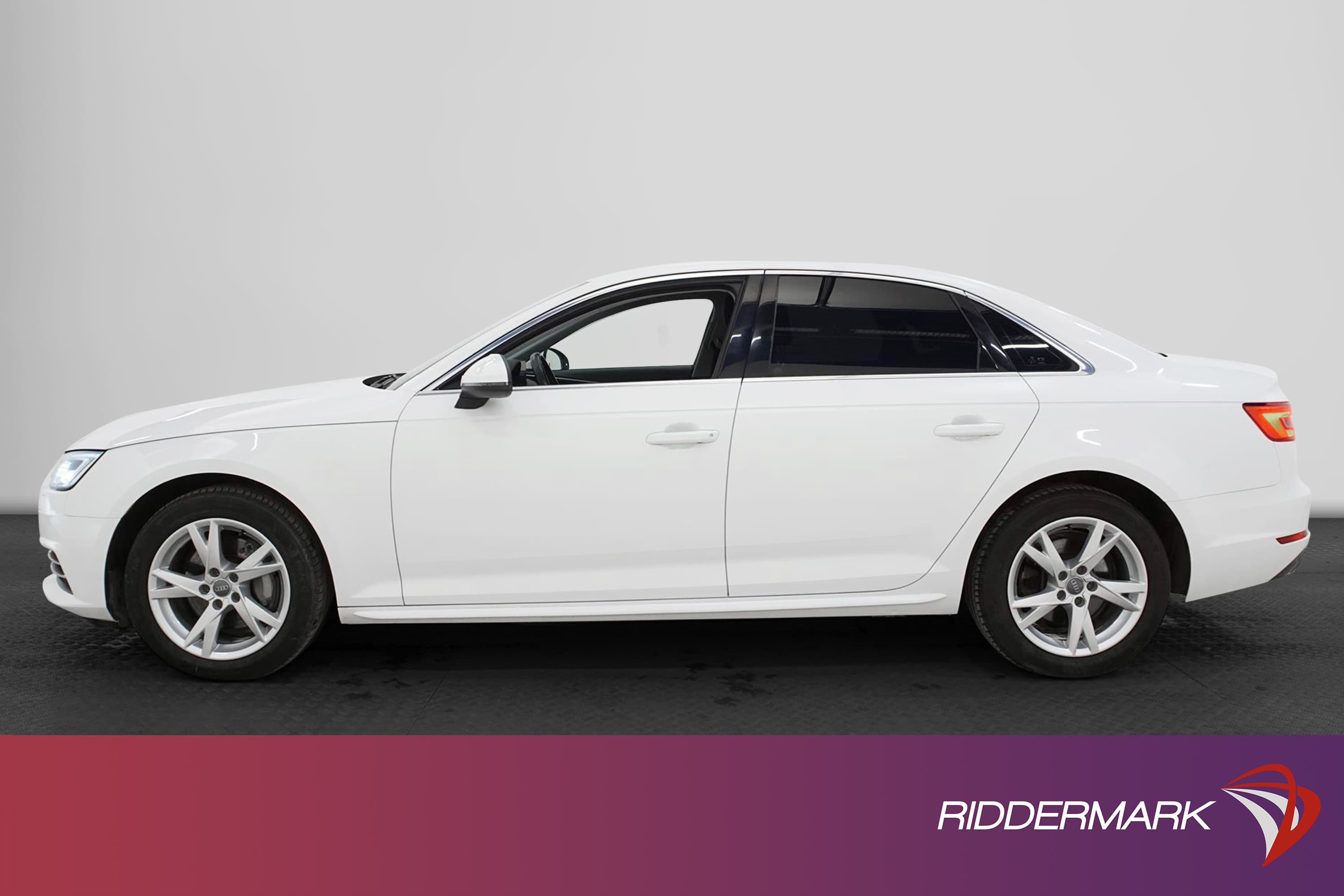 Audi A4 Sedan 2.0 TDI Q 190hk