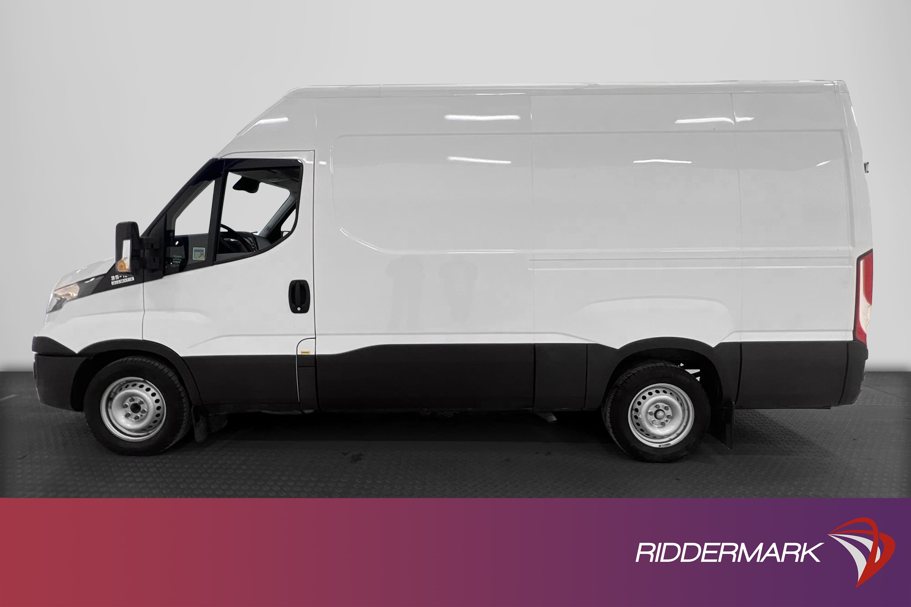 Iveco Daily 2.3JTD Automat L3H2 Värmare Nyservad Moms