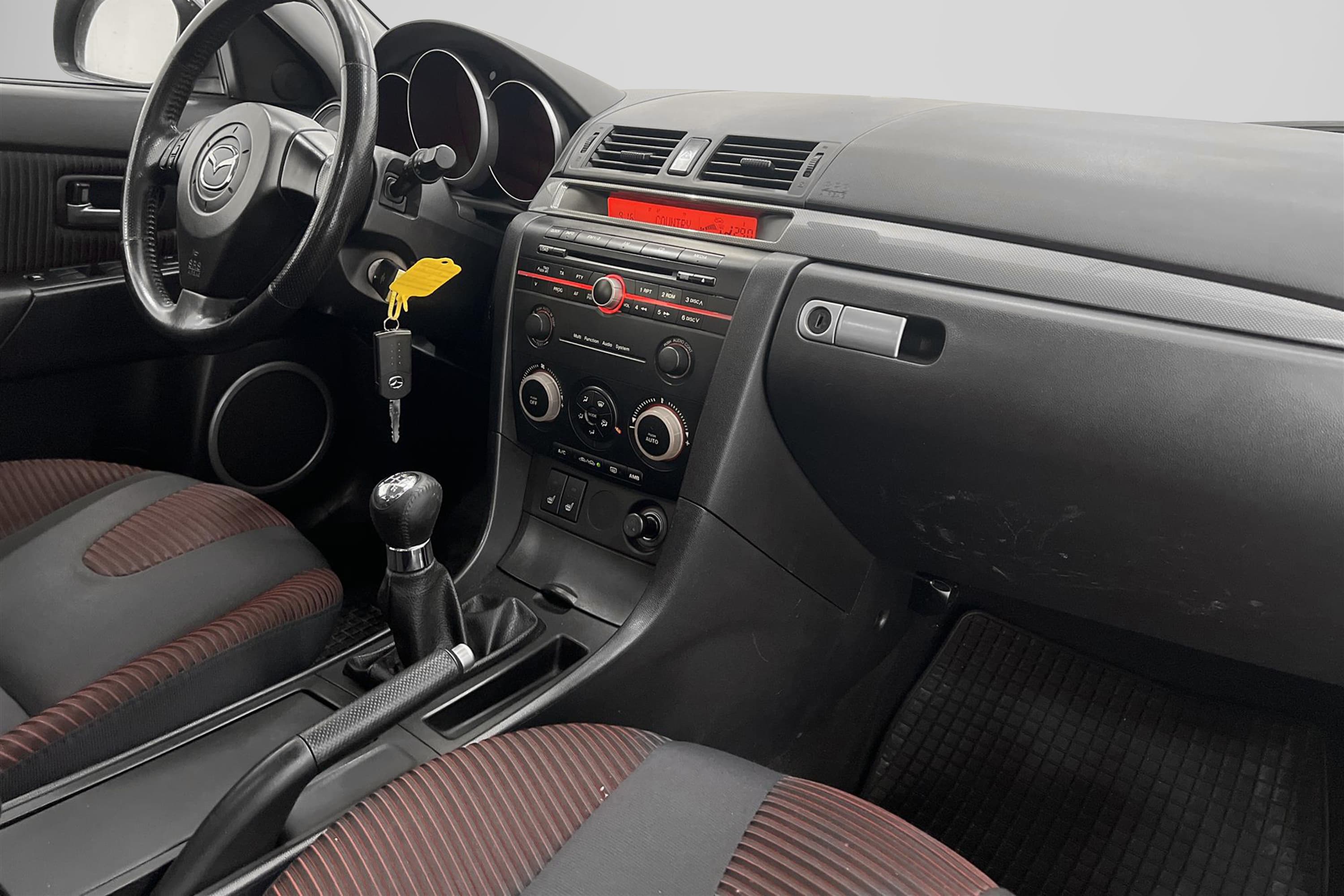 Mazda 3 Sport 2.0 MZR 150hk Motorvärmare Nyservad 