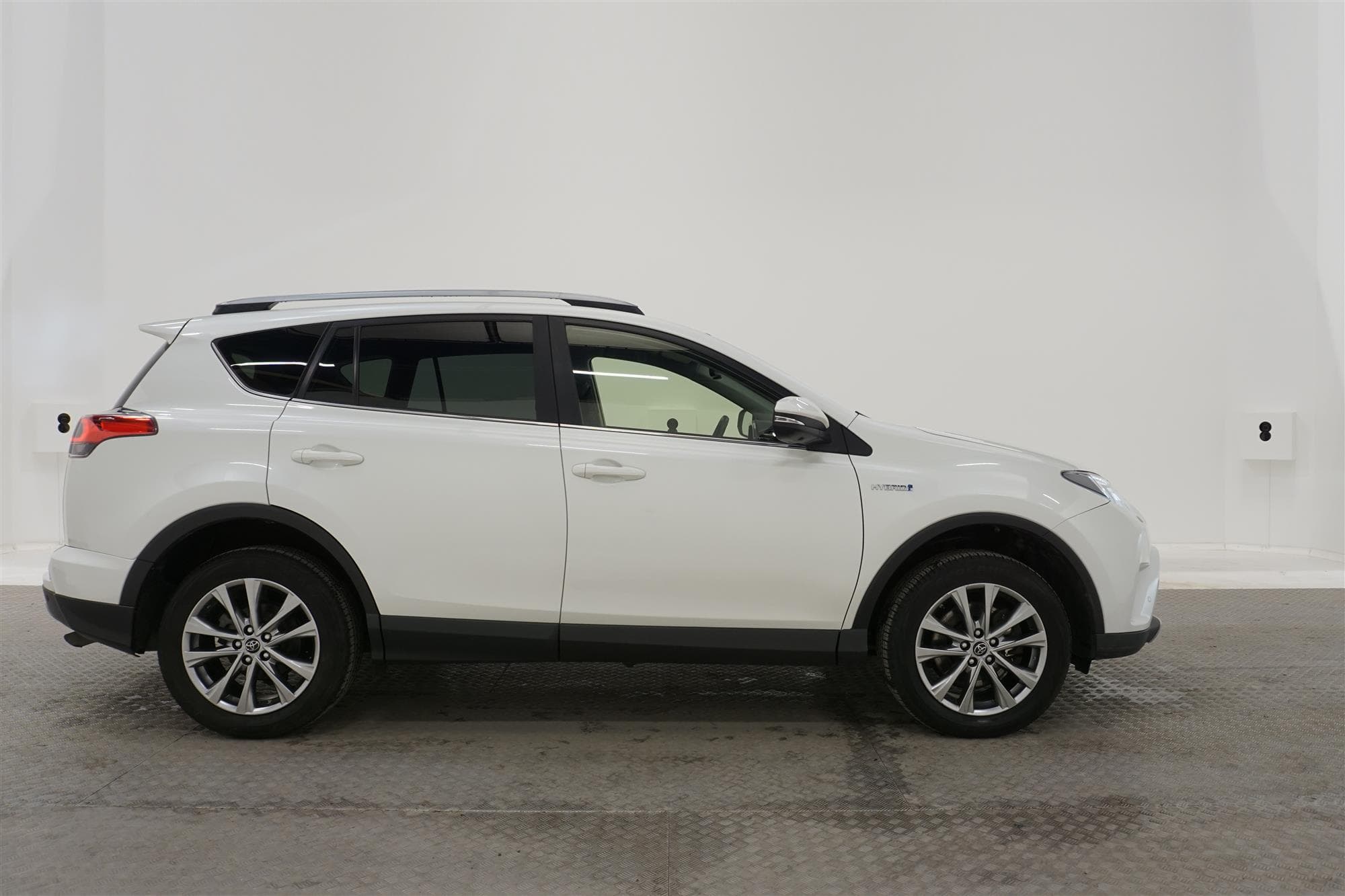 Toyota RAV4 Hybrid AWD 2.5 197hk M&K-Värm 360 Kam Drag