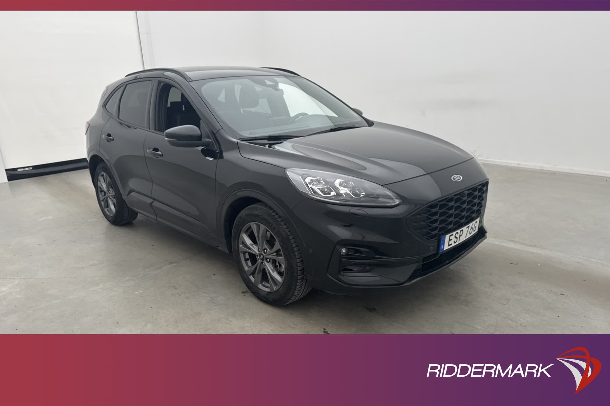 Ford Kuga Plug-In 225hk ST-Line B&O Kamera Navi CarPlay MOMS