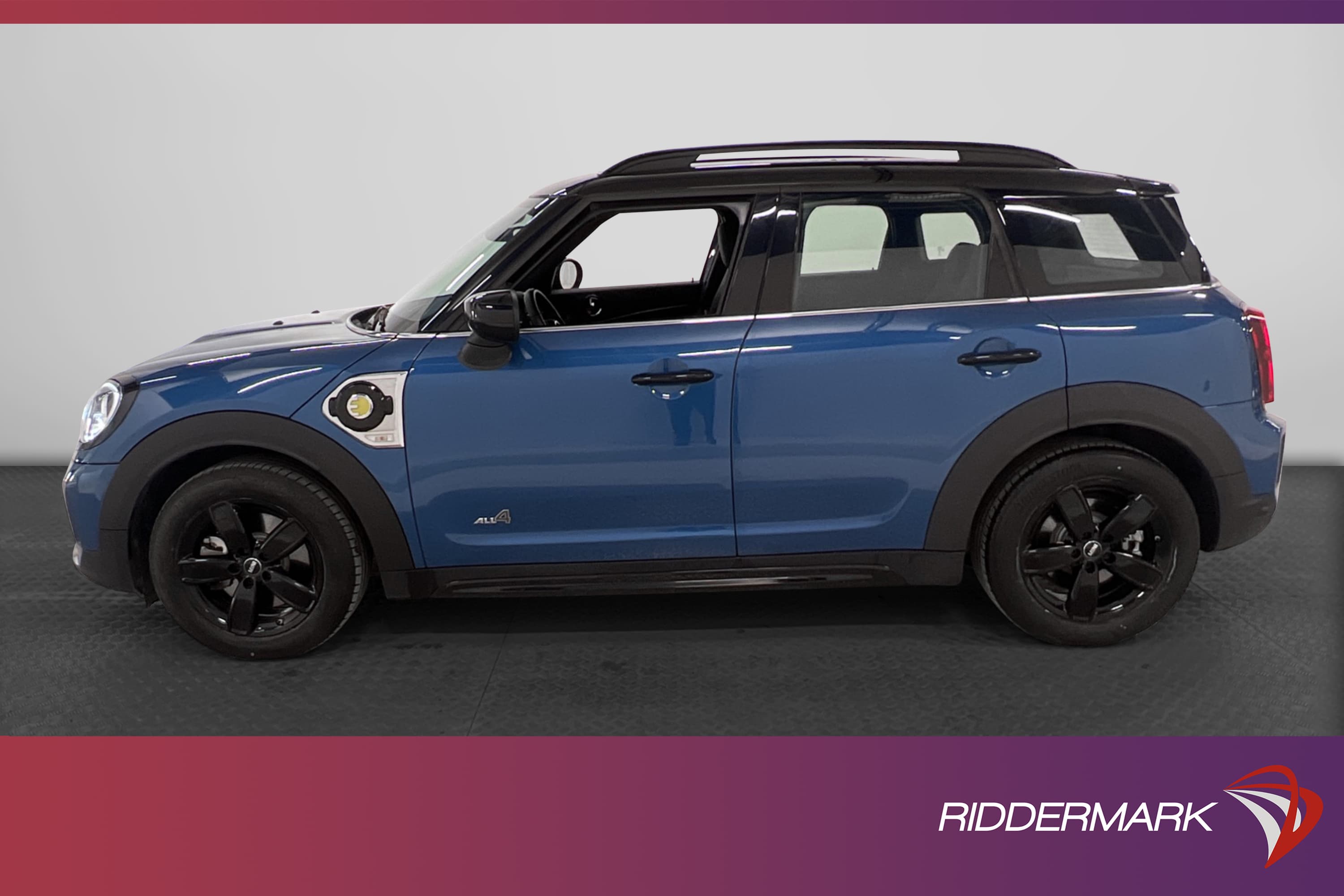 MINI Cooper SE ALL4 Countryman 220hk