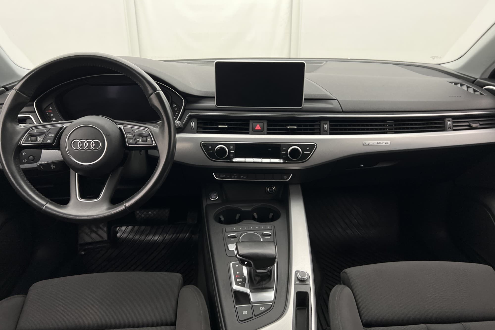 Audi A4 Avant TDI Q 190hk Proline Cockpit Matrix D-Värm Drg