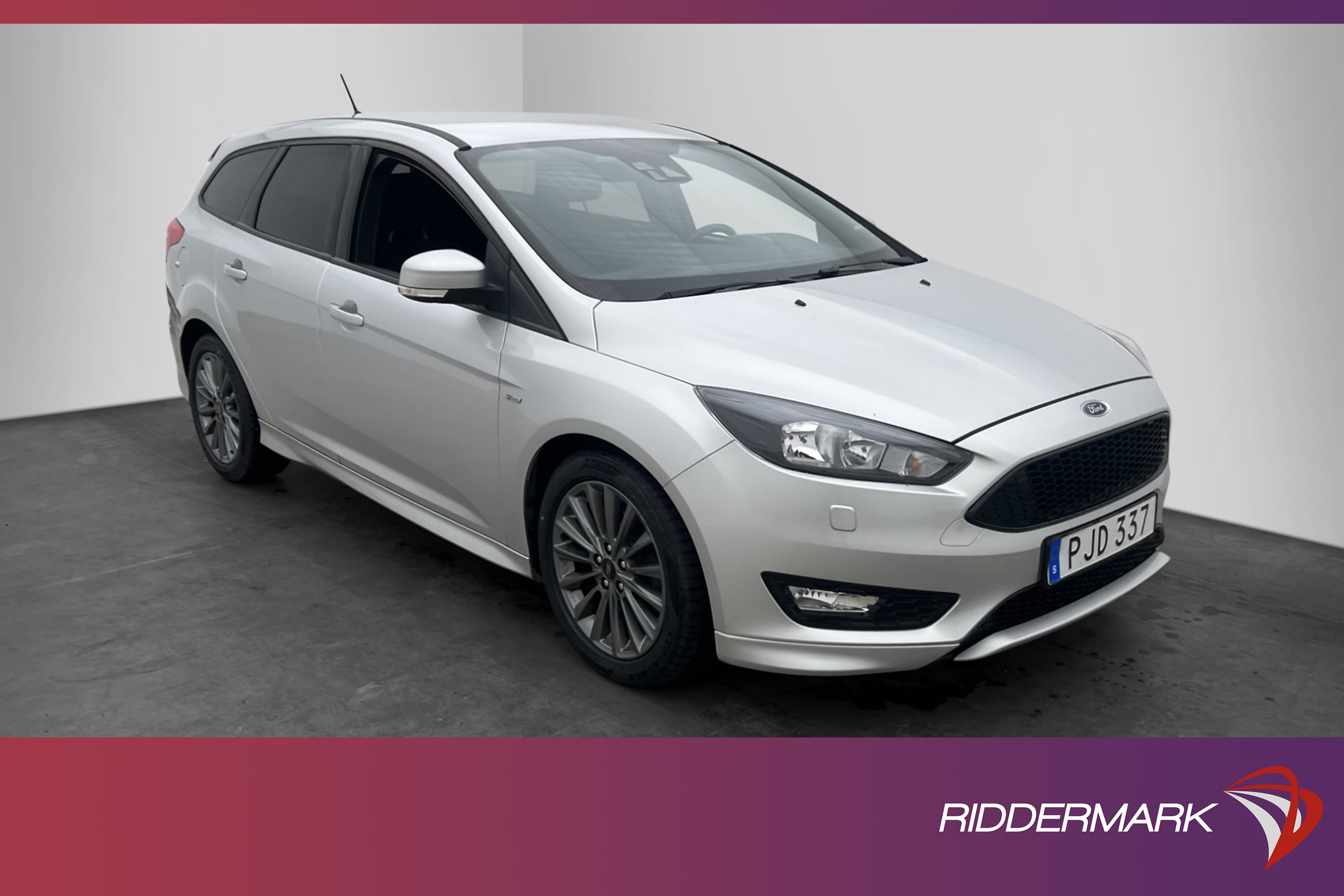 Ford Focus Kombi EcoBoost 125hk ST-Line Kamera Farthållare