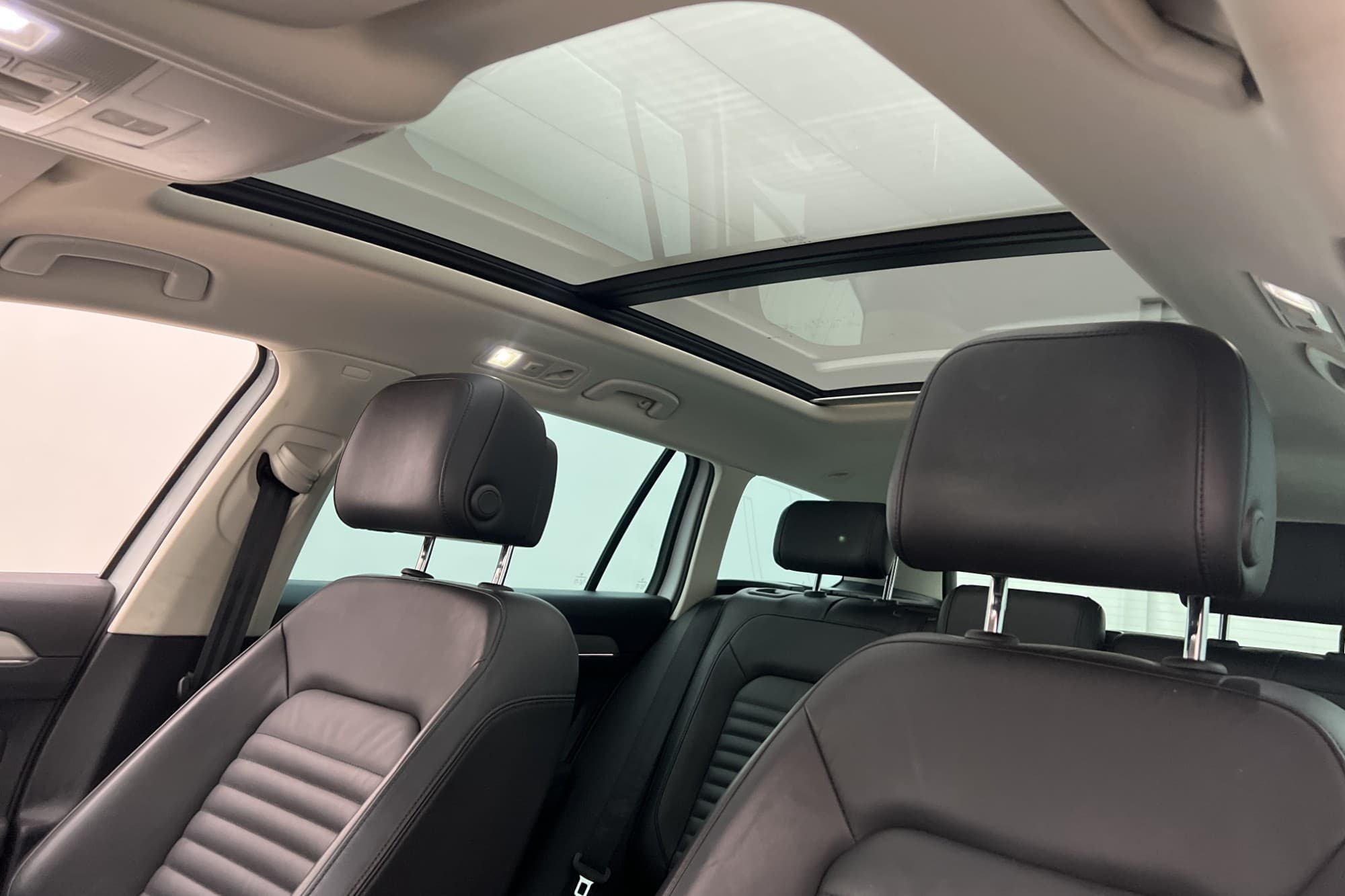 Volkswagen Passat Alltrack 4M Cockpit Dynaudio Pano Värmare