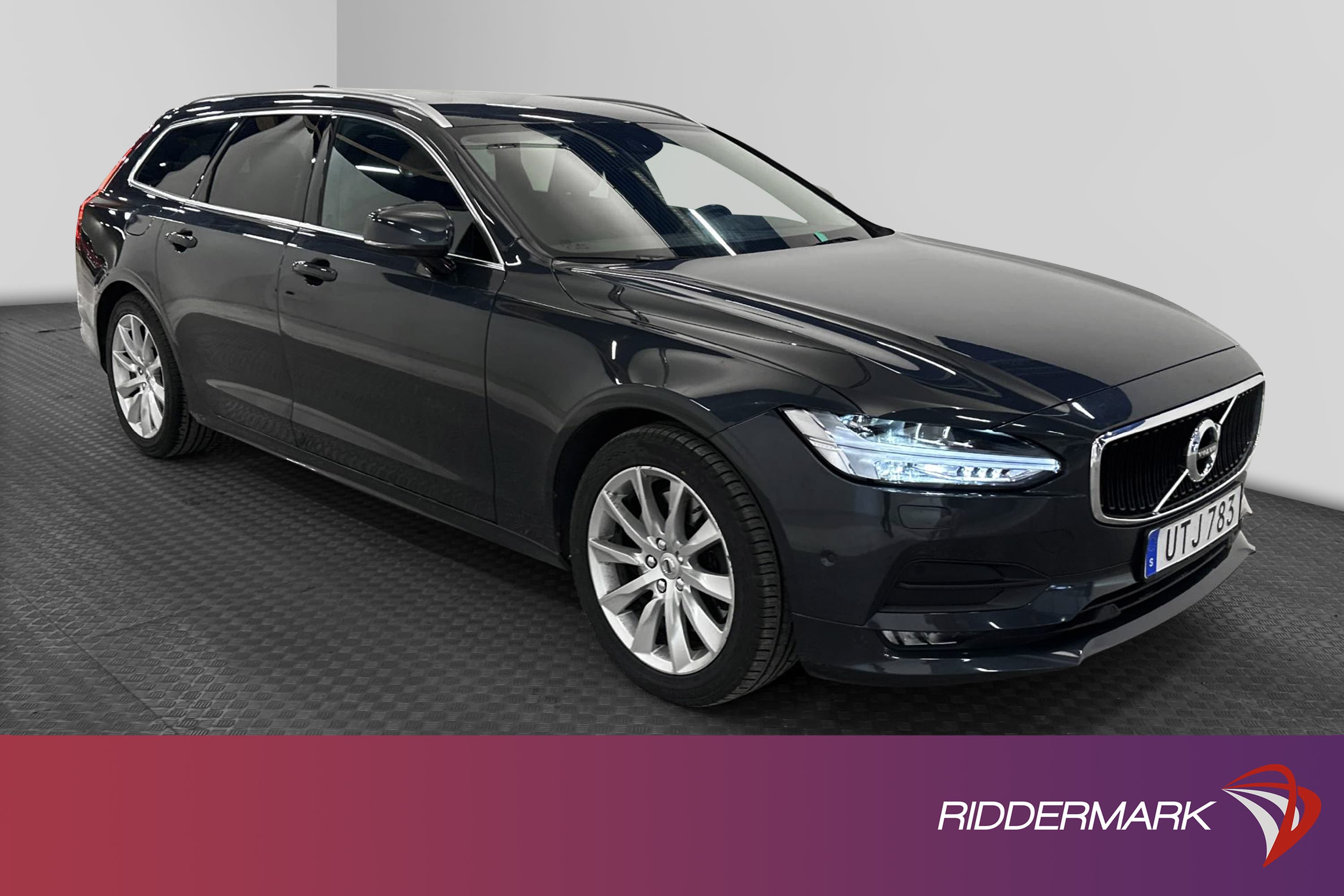 Volvo V90 T4 190hk