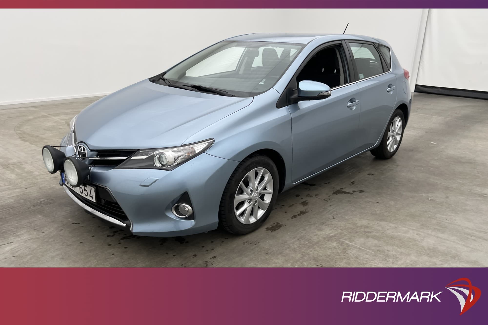 Toyota Auris 1.4 90hk Active M-Värmare Kamera Extraljus