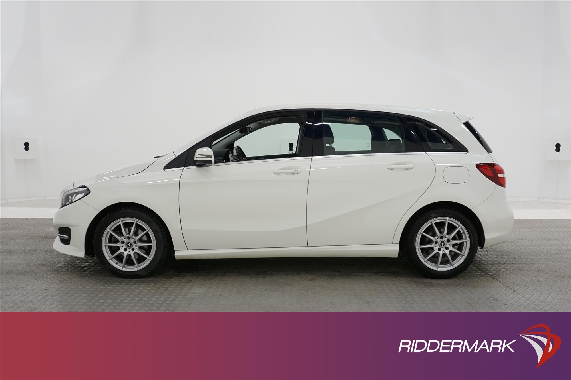 Mercedes-Benz B 200 d 136hk