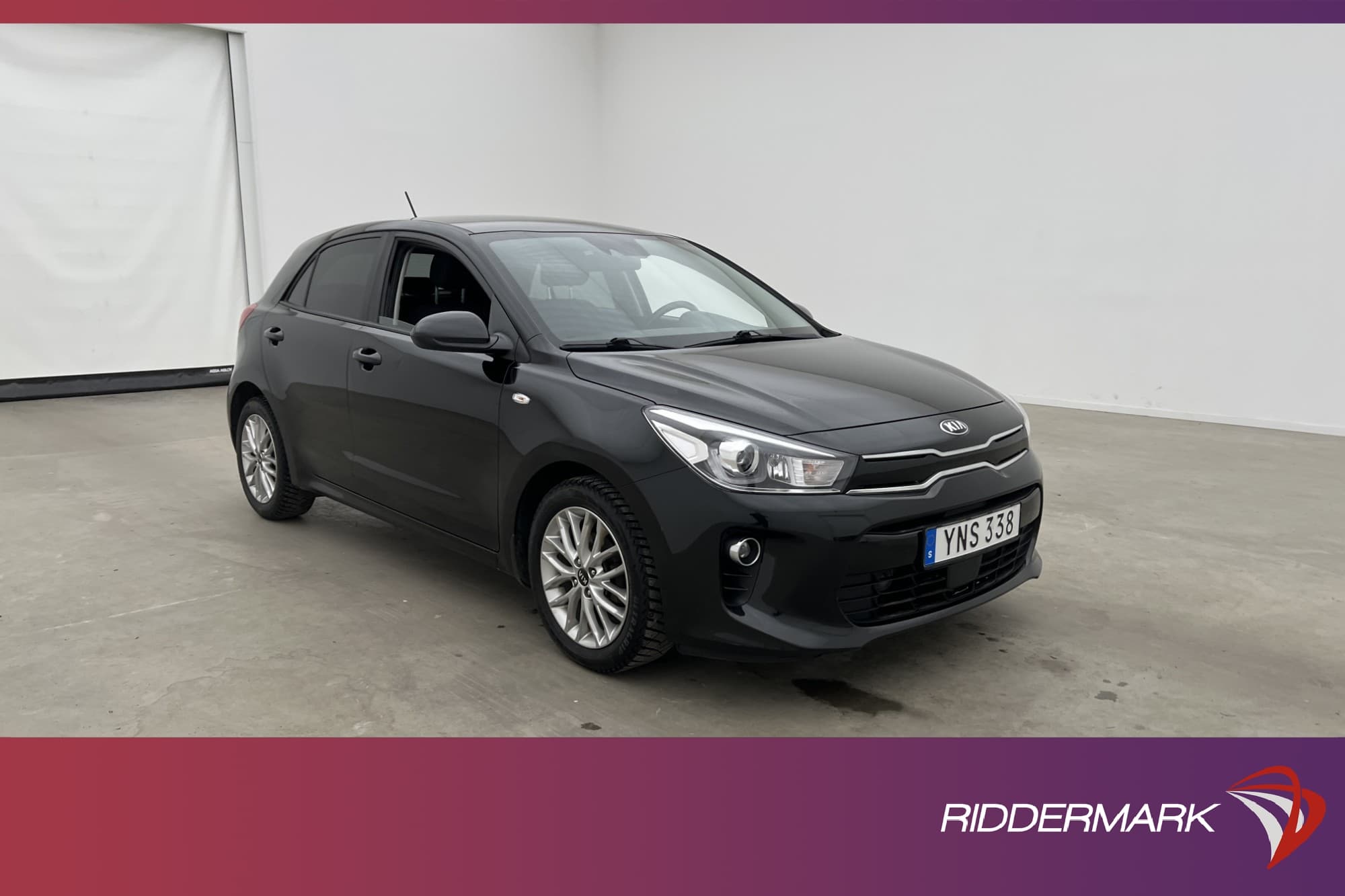 Kia Rio 1.2 CVVT 84hk CarPlay Kamera Rattvärme Låg skatt