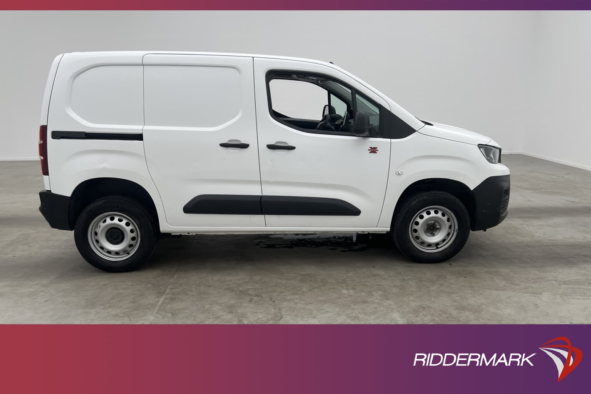 Peugeot Partner 1.5HDi 4x4 DANGEL Värmare Dragkrok PDC Moms