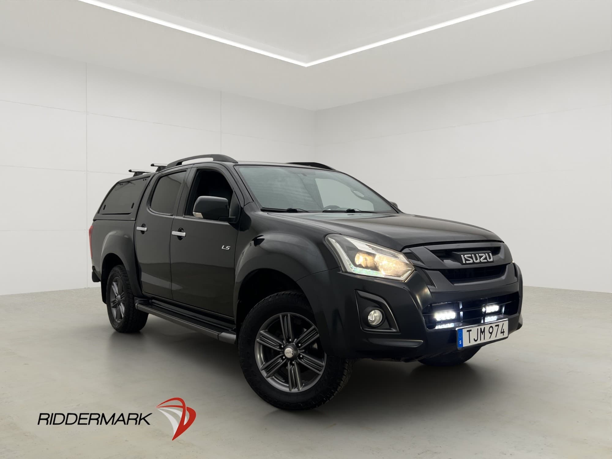 Isuzu D-Max