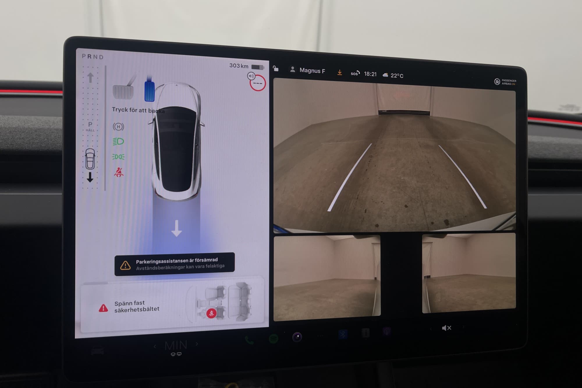 Tesla Model 3 Standard Range Autopilot Svensksåld MOMS