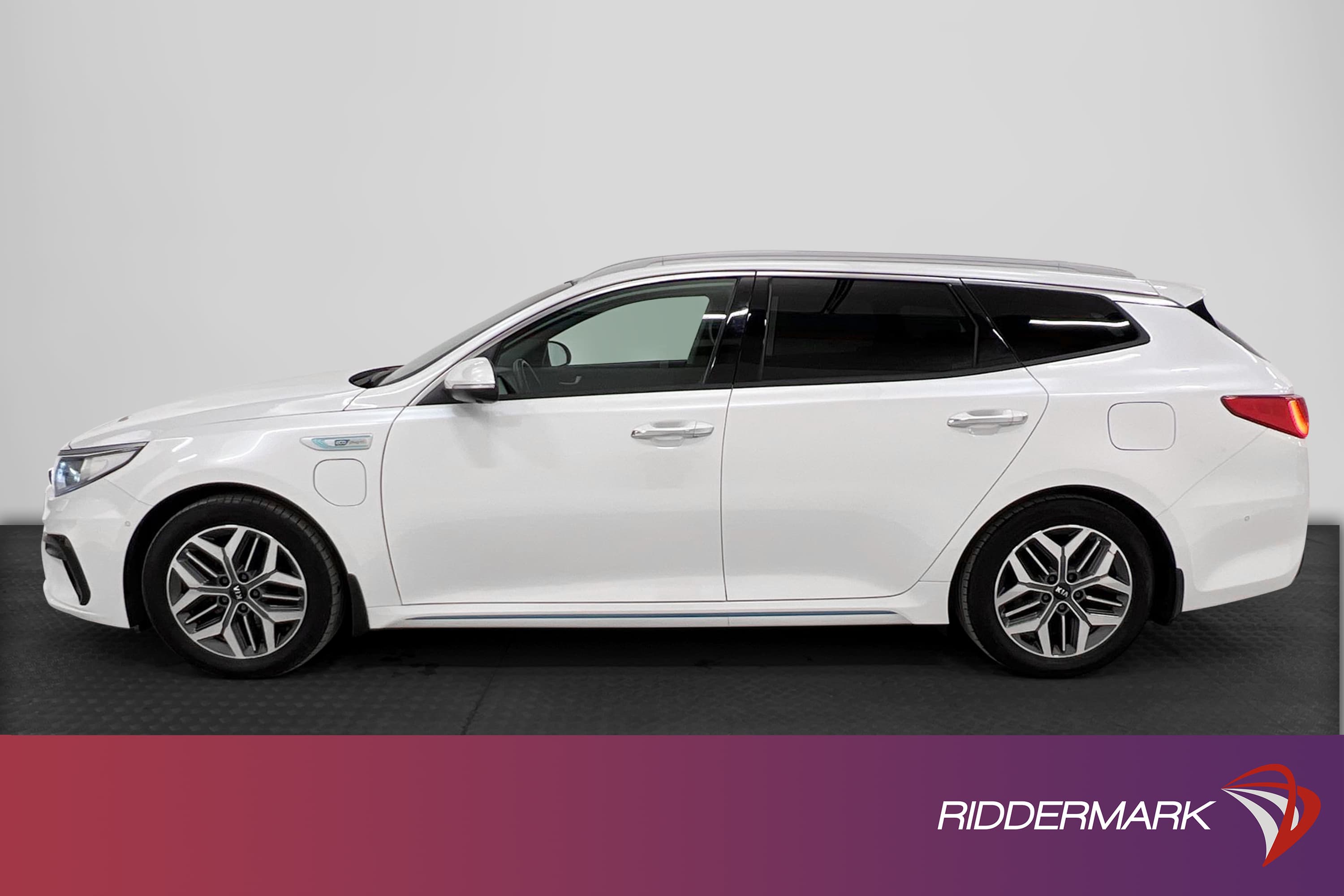 Kia Optima Plug-in Hybrid 205hk