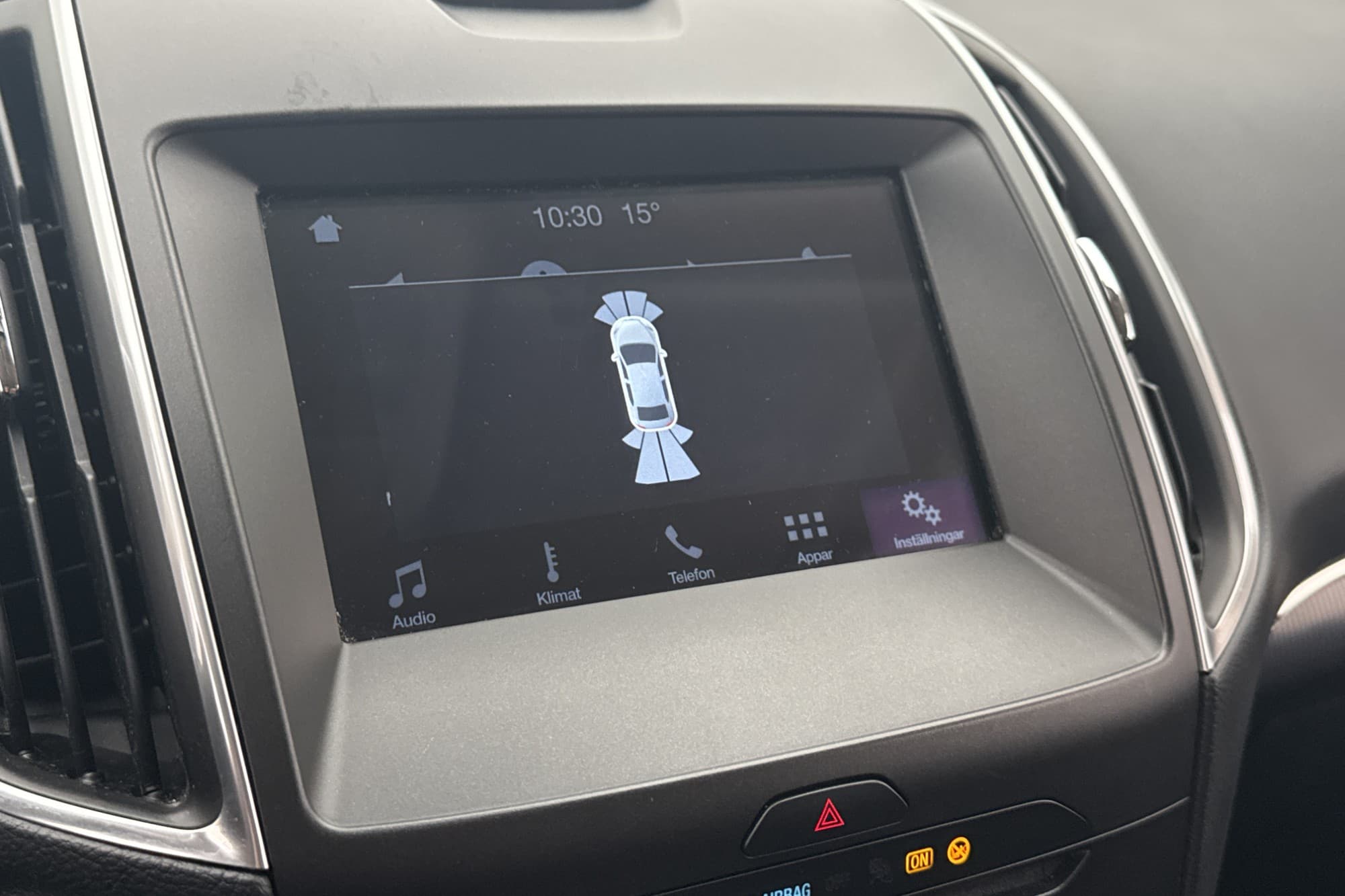 Ford Galaxy 150hk Titanium 7-Sits Värm Drag CarPlay Elstol