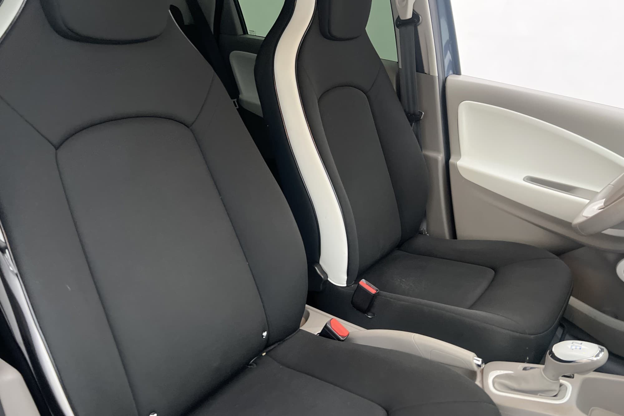 Renault ZOE R90 41 kWh 92hk Batterihyra Psensorer Navi