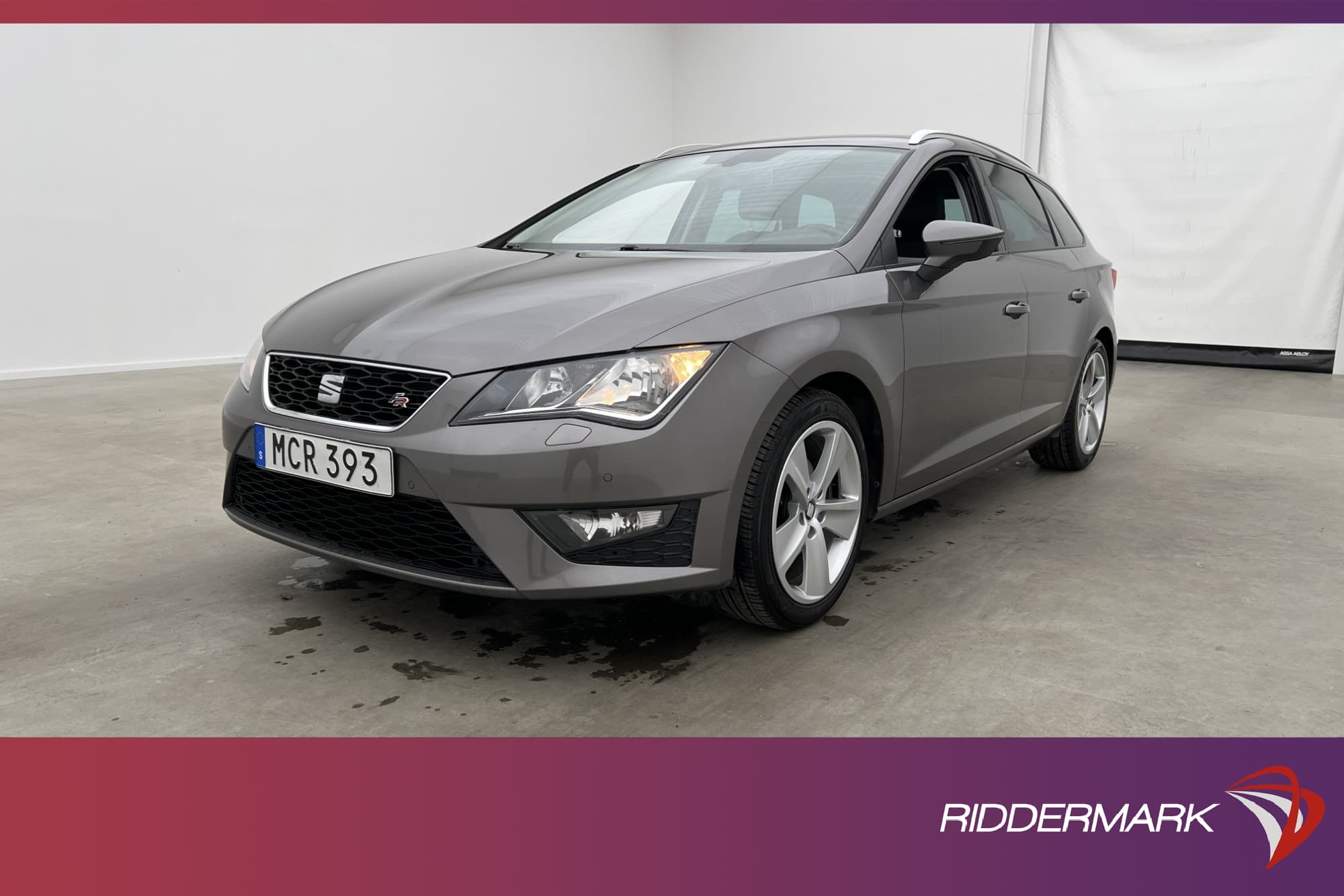 SEAT Leon ST 1.4 TSI 150hk FR Kamera CarPlay Halvskinn