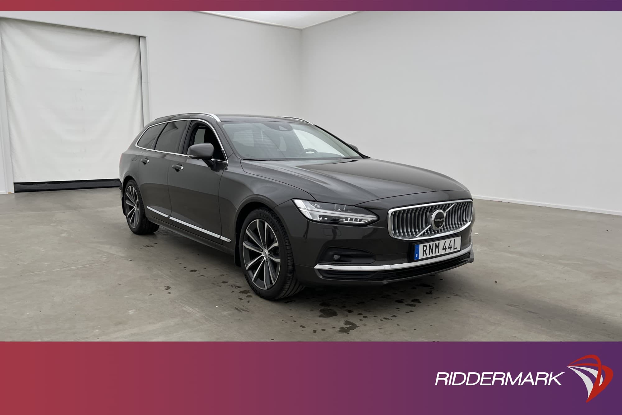Volvo V90 B5 Inscription VOC Värmare H/K Skinn Drag 360° 