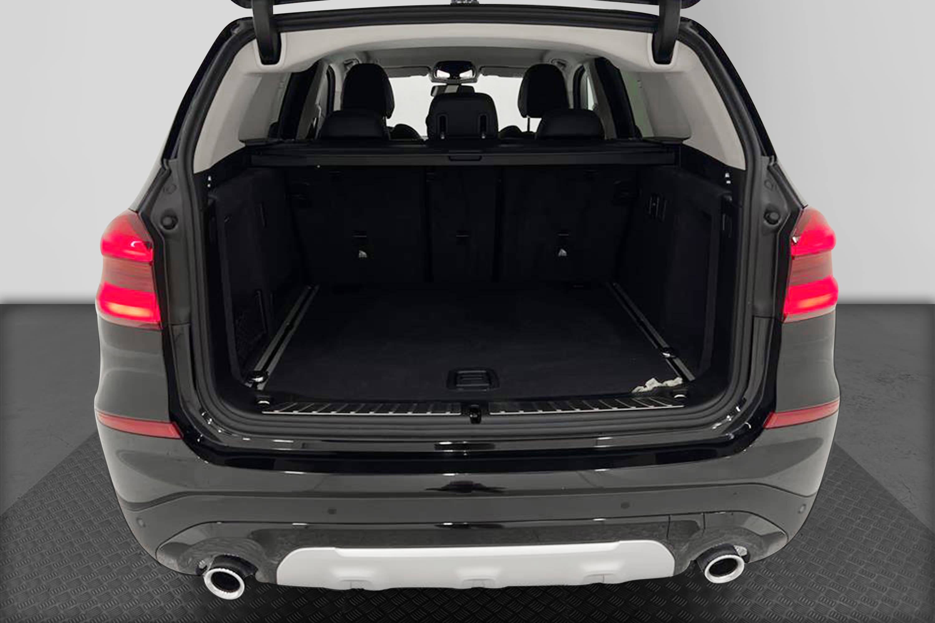 BMW X3 xDrive20d 190hk X-Line Navi Halvskinn 0,48L/Milinteriör
