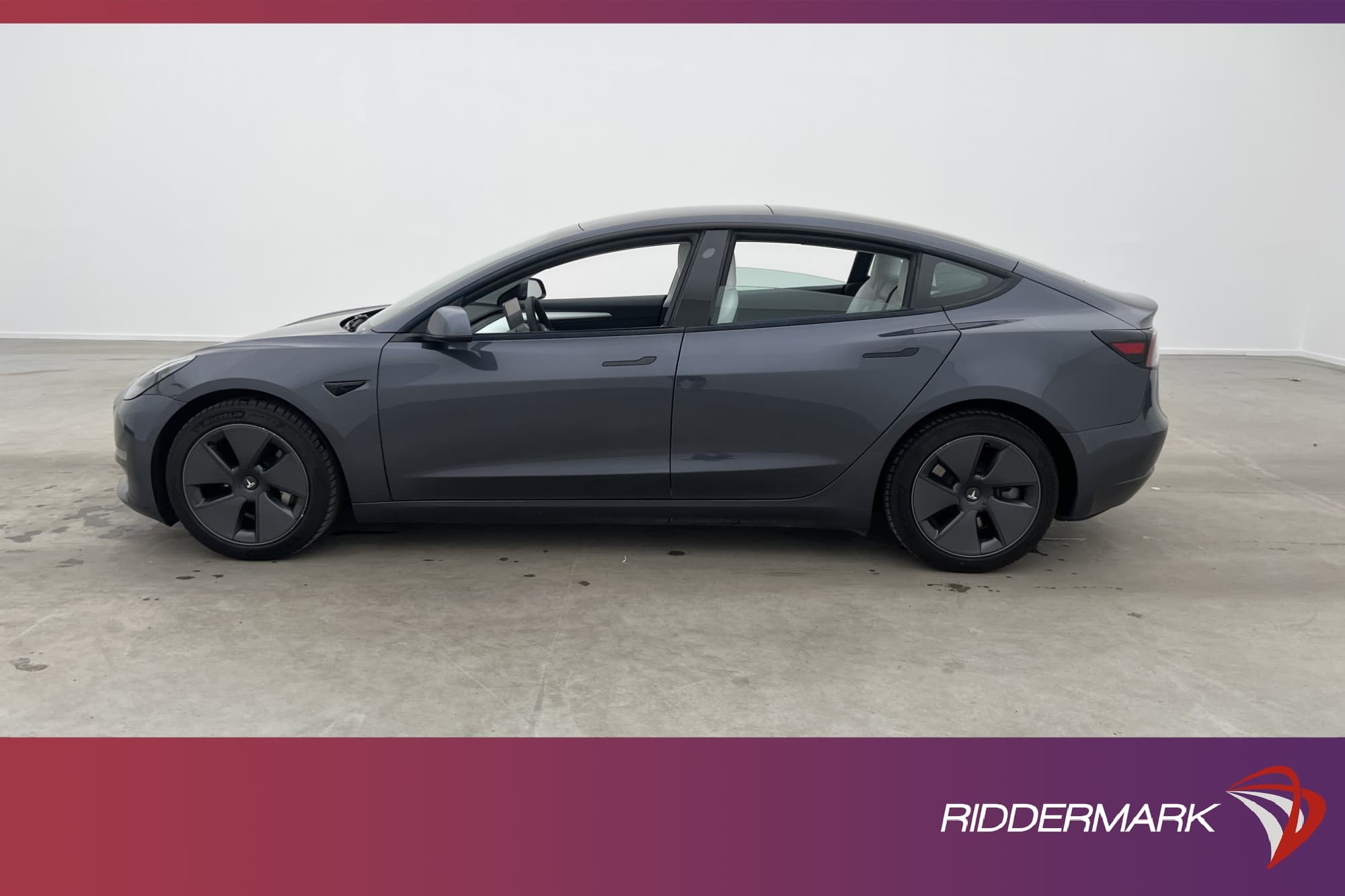 Tesla Model 3 Long Range AWD 440hk