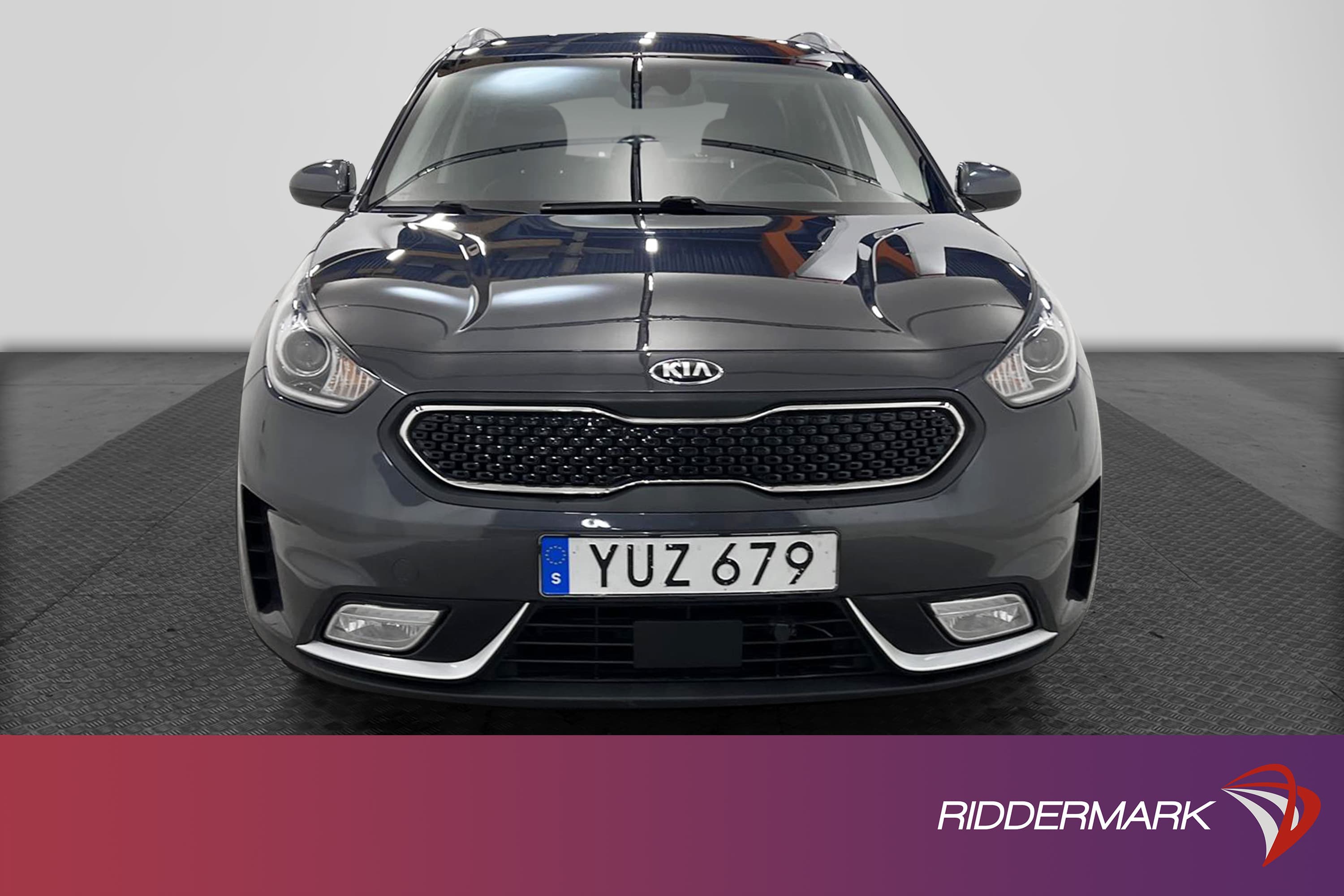 Kia Niro Hybrid 141hk M&K-Värmare Navi B-Kamera Carplay