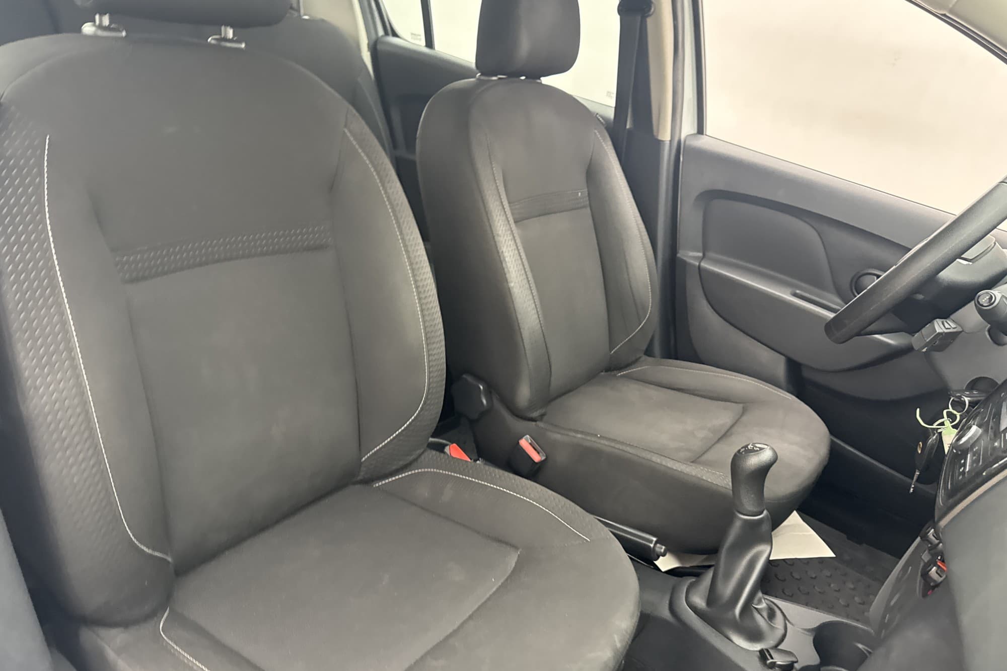 Dacia Sandero 0.9 TCe 90hk Dragkrok Låg-Skatt 0.54l/mil
