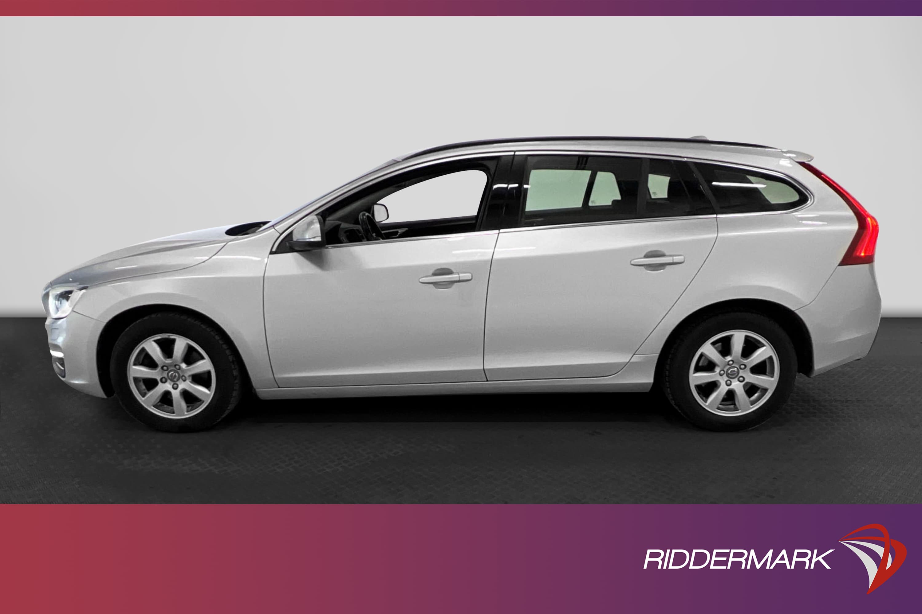 Volvo V60 D4 Momentum