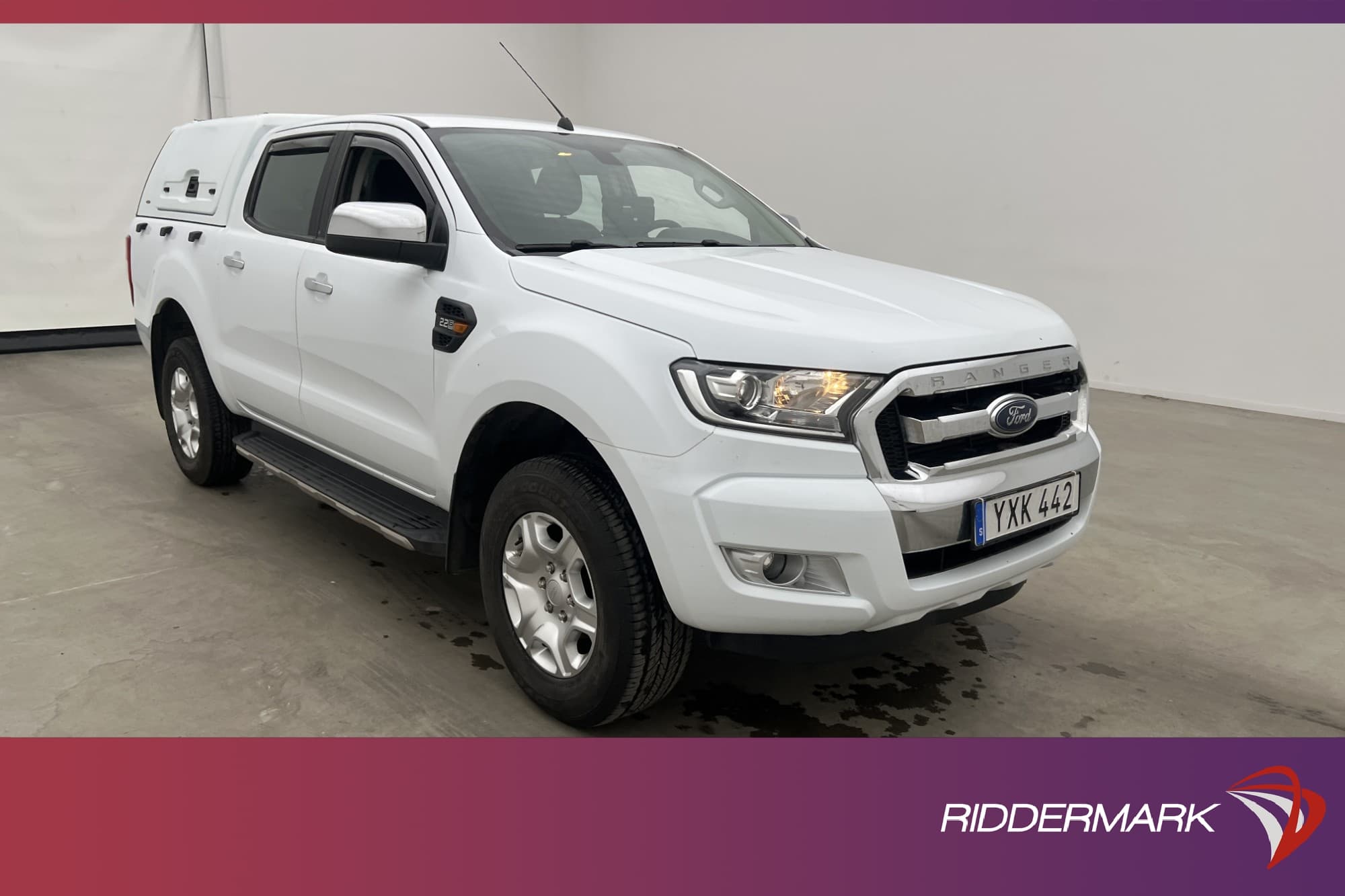 Ford Ranger XLT 2.2TDCi 4x4 Värmare Dragkrok Flakkåpa Moms