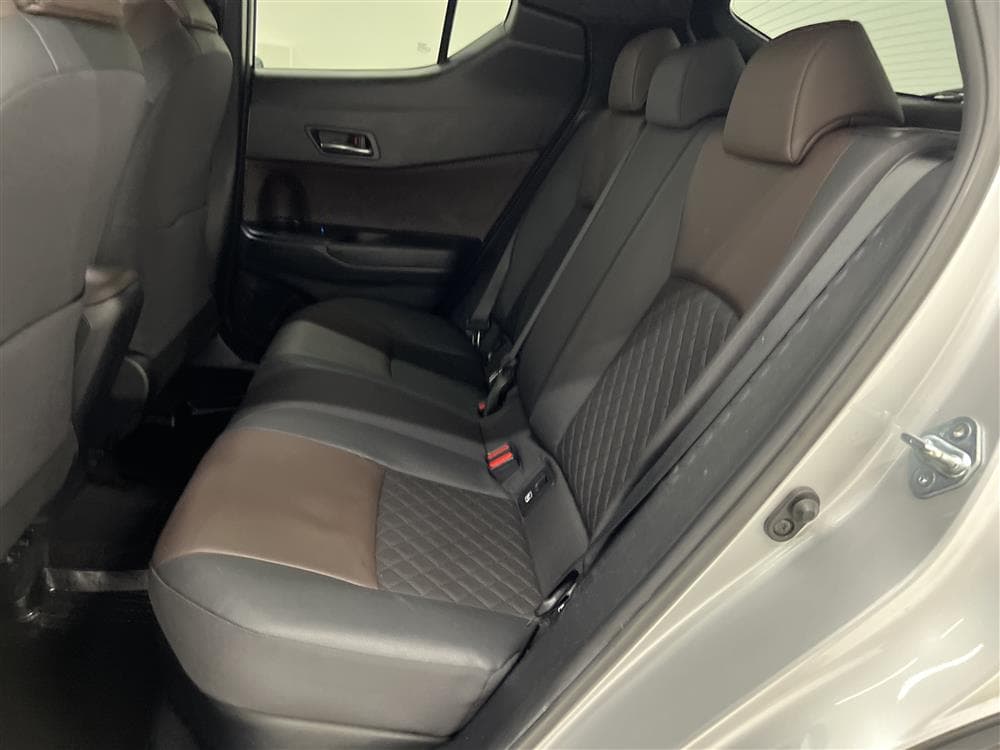 Toyota C-HR 1.8 HSD 122hk Executive JBL Låg Skatt 0,41L/mil