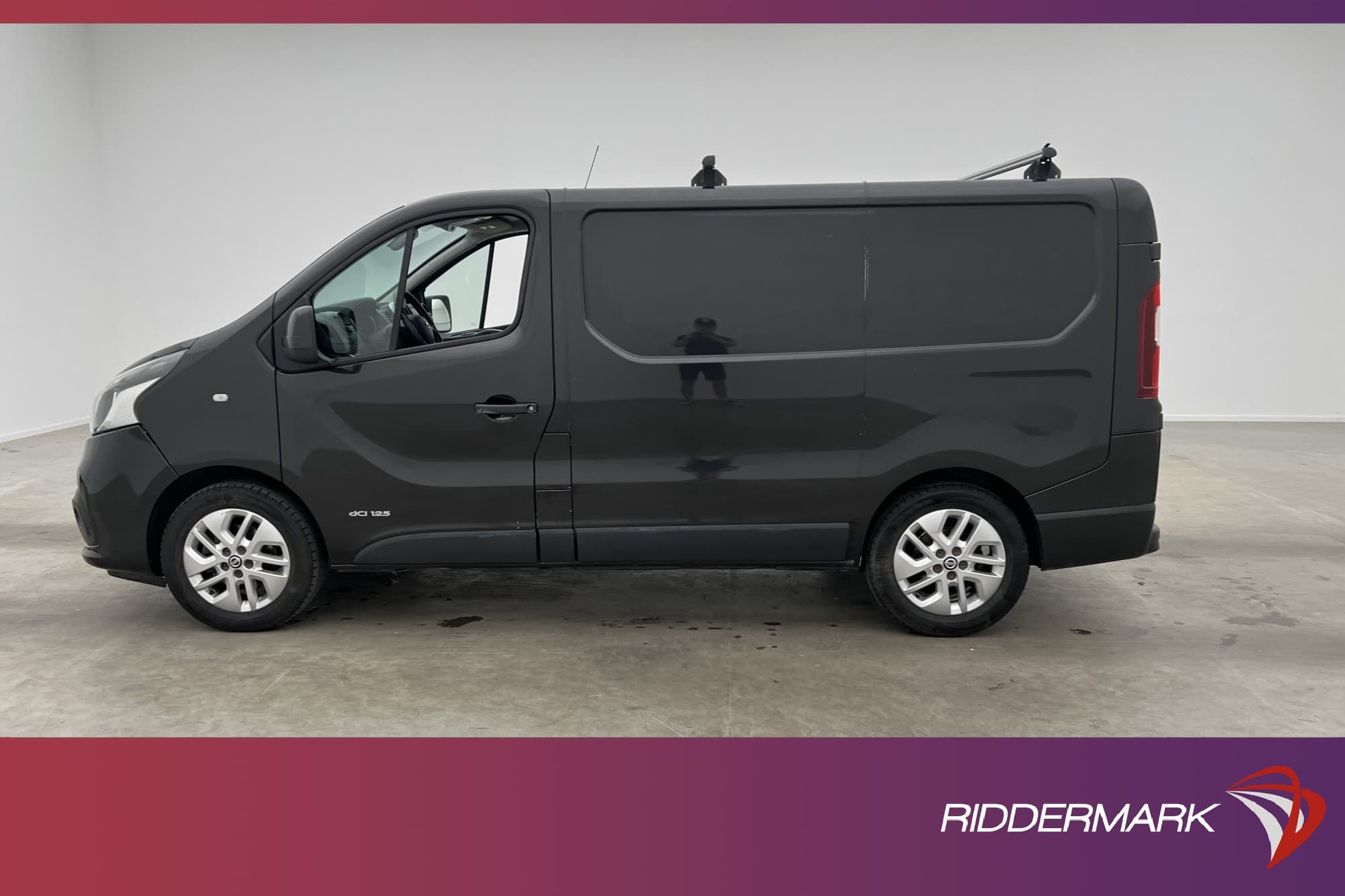 Nissan NV300