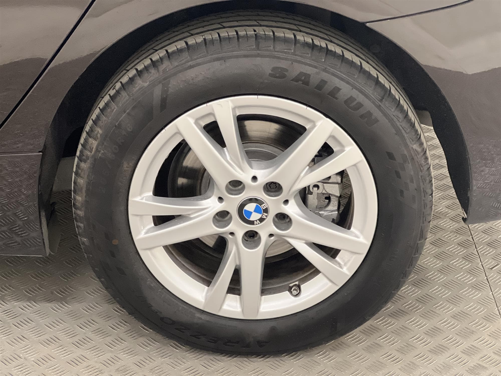 BMW 218d Active Tourer  Drag P-sensorer Rattvärme 0.41l/milinteriör