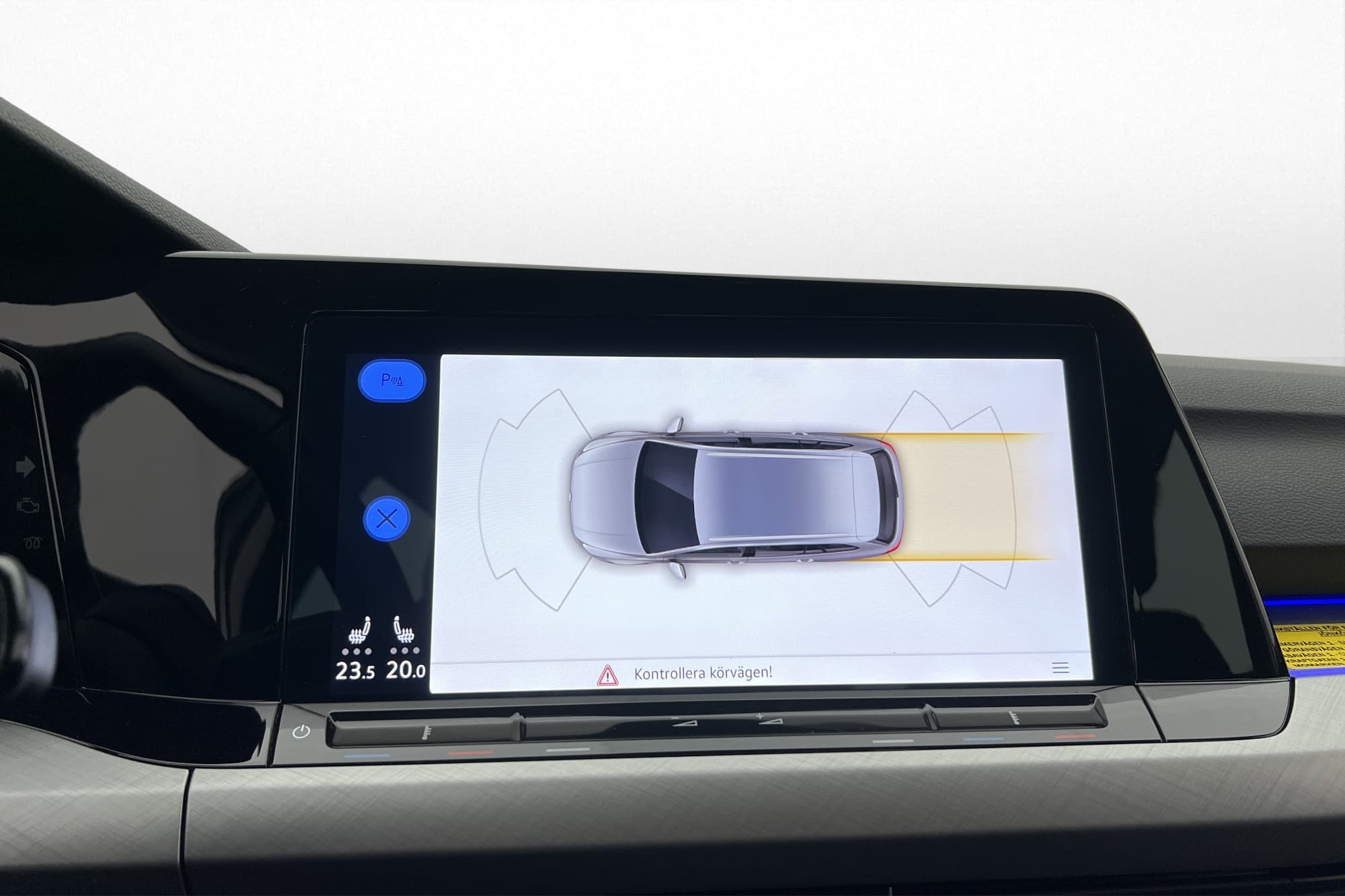 Volkswagen Golf 1.5 TGI Värmare Cockpit Ambient MOMS