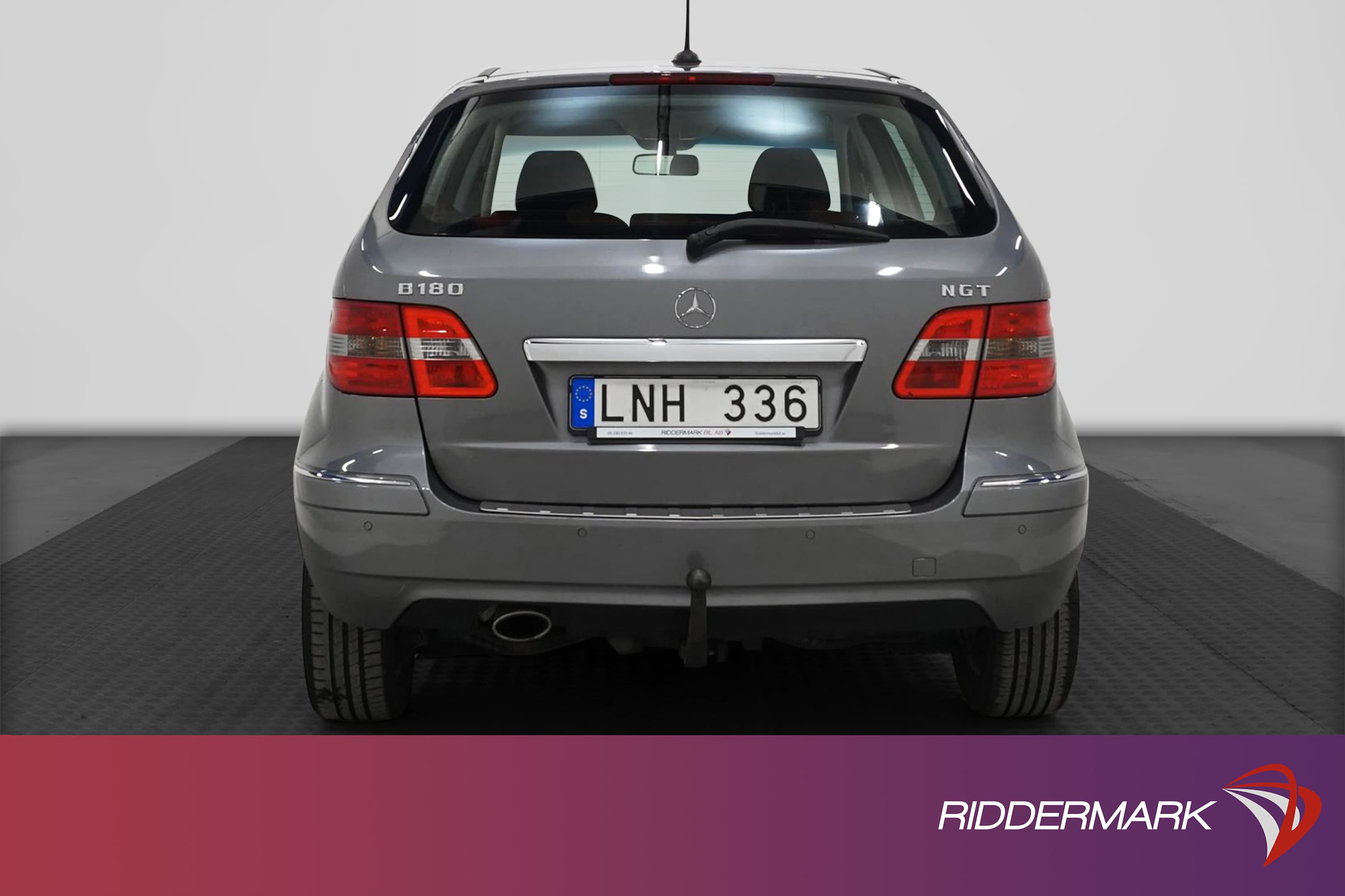 Mercedes-Benz B 180 116hk M&K-Värmare Dragkrok PDC Nyservad