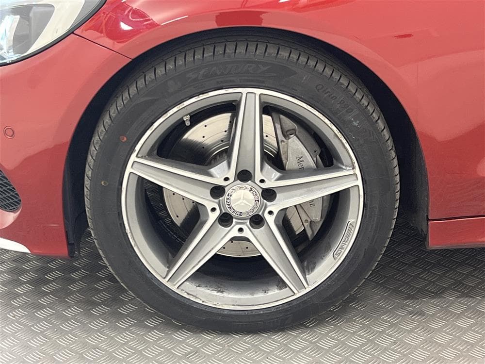 Mercedes-Benz C 250 4M AMG Skinn Navi Drag 0,49L/Mil interiör