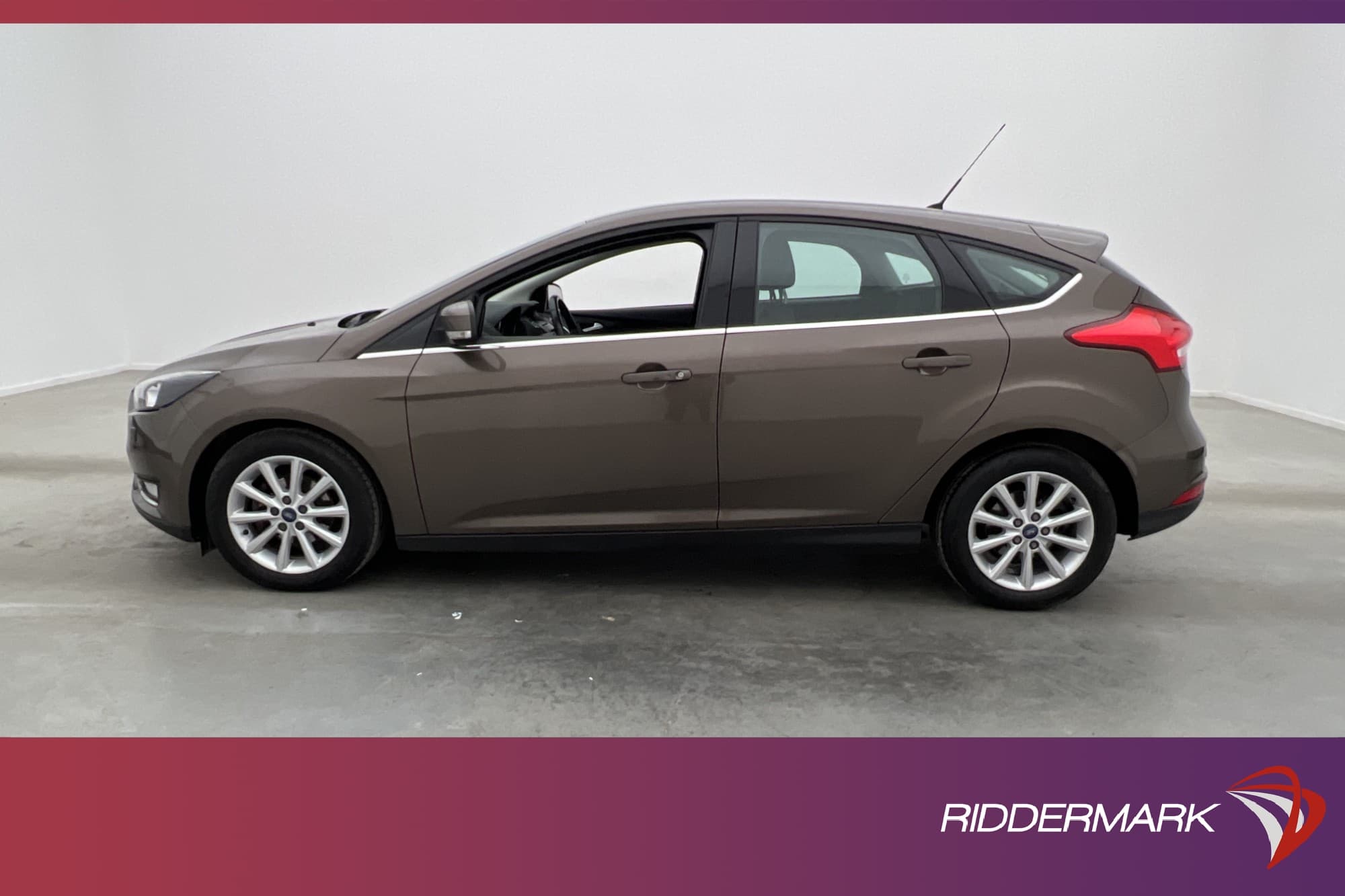 Ford Focus 1.0 EcoBoost 100hk Titanium M&K-Värmare Ny-Servad
