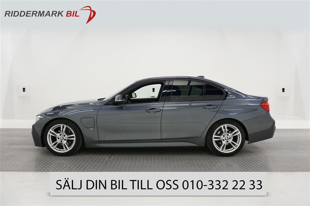 BMW 330e Sedan 252hk