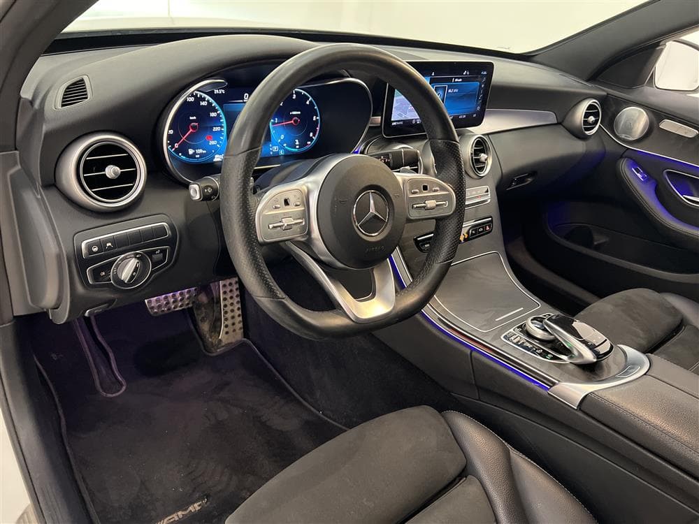Mercedes-Benz C 300 245hk 4M AMG D-Värm Burmester Pano 360°interiör