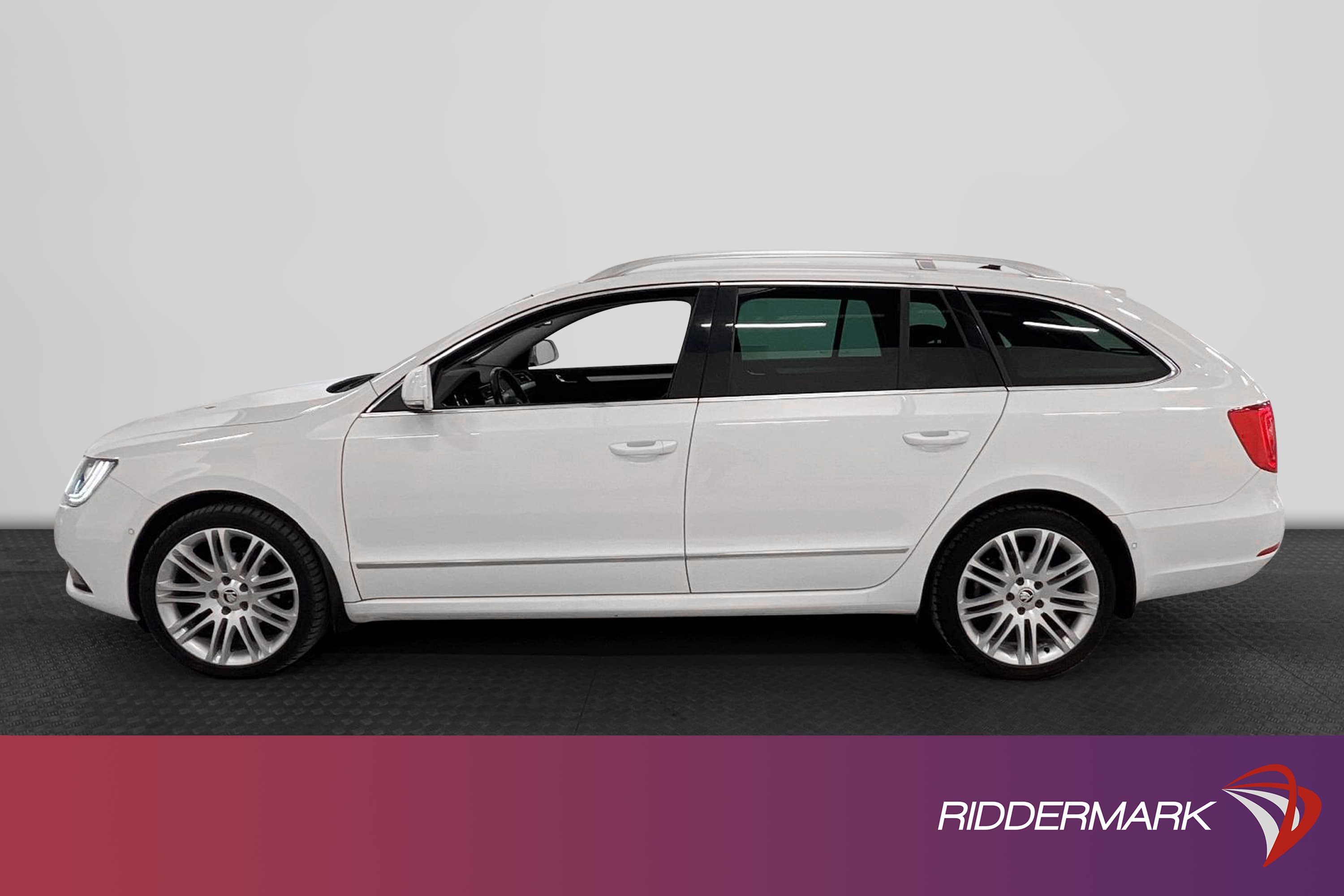 Skoda Superb Kombi 2.0 TDI DSG 170hk