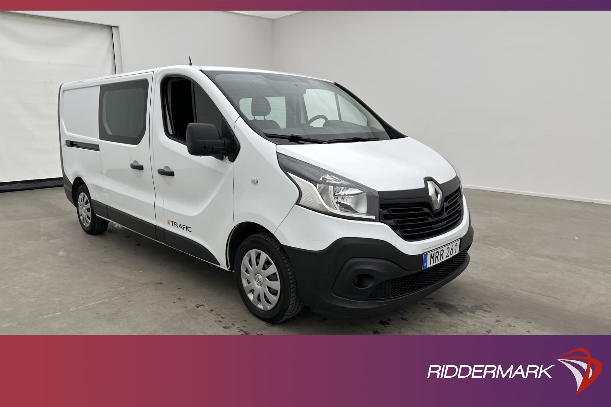 Renault Trafic Dubbelhytt L2 Värmare Dragkrok 2xDörr 6-Sits