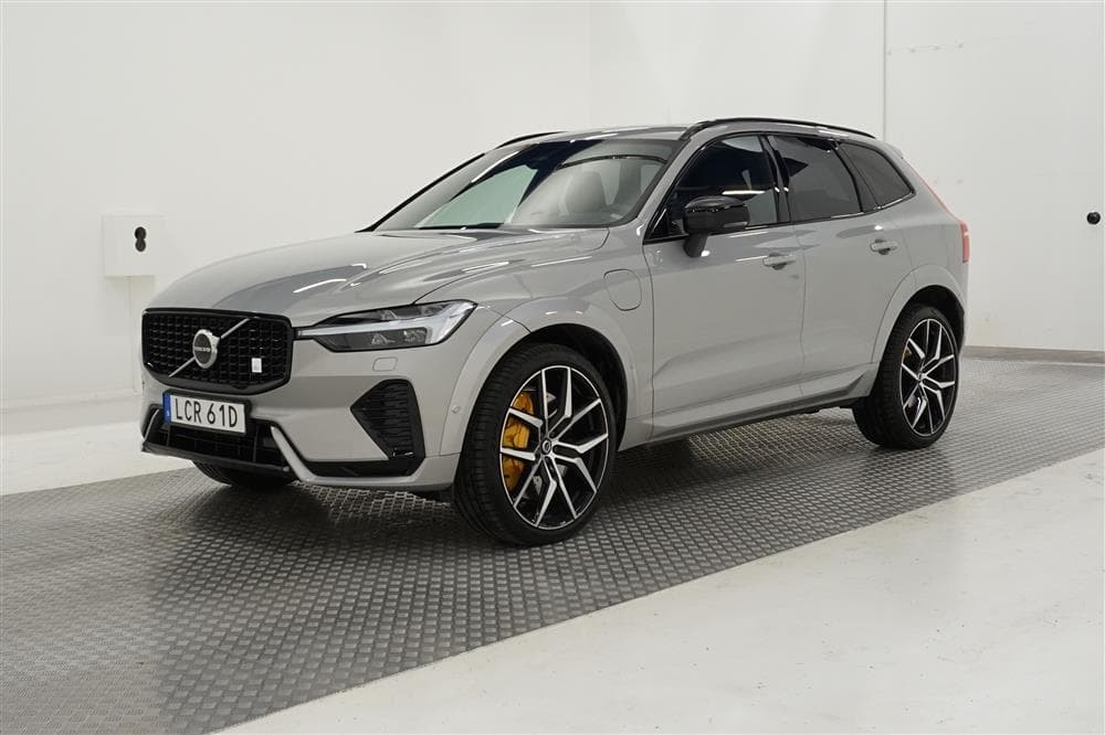 Volvo XC60 T8 AWD TwEn Polestar 421hk R-Design Pano H/K HuDexteriör