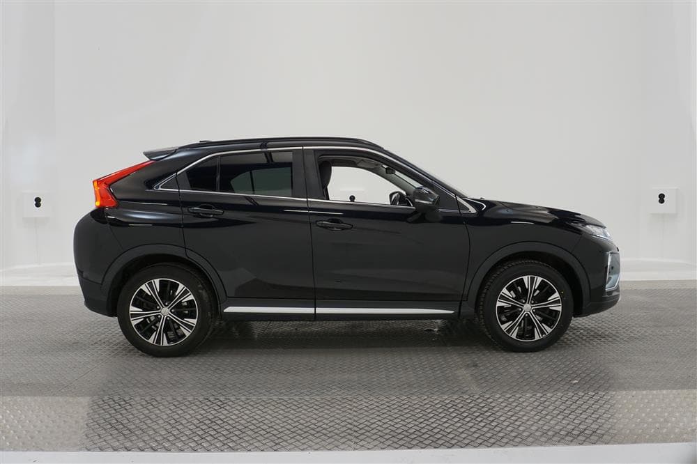 Mitsubishi Eclipse Cross 1.5 4WD 163hk HUD Pano 360° Värmare