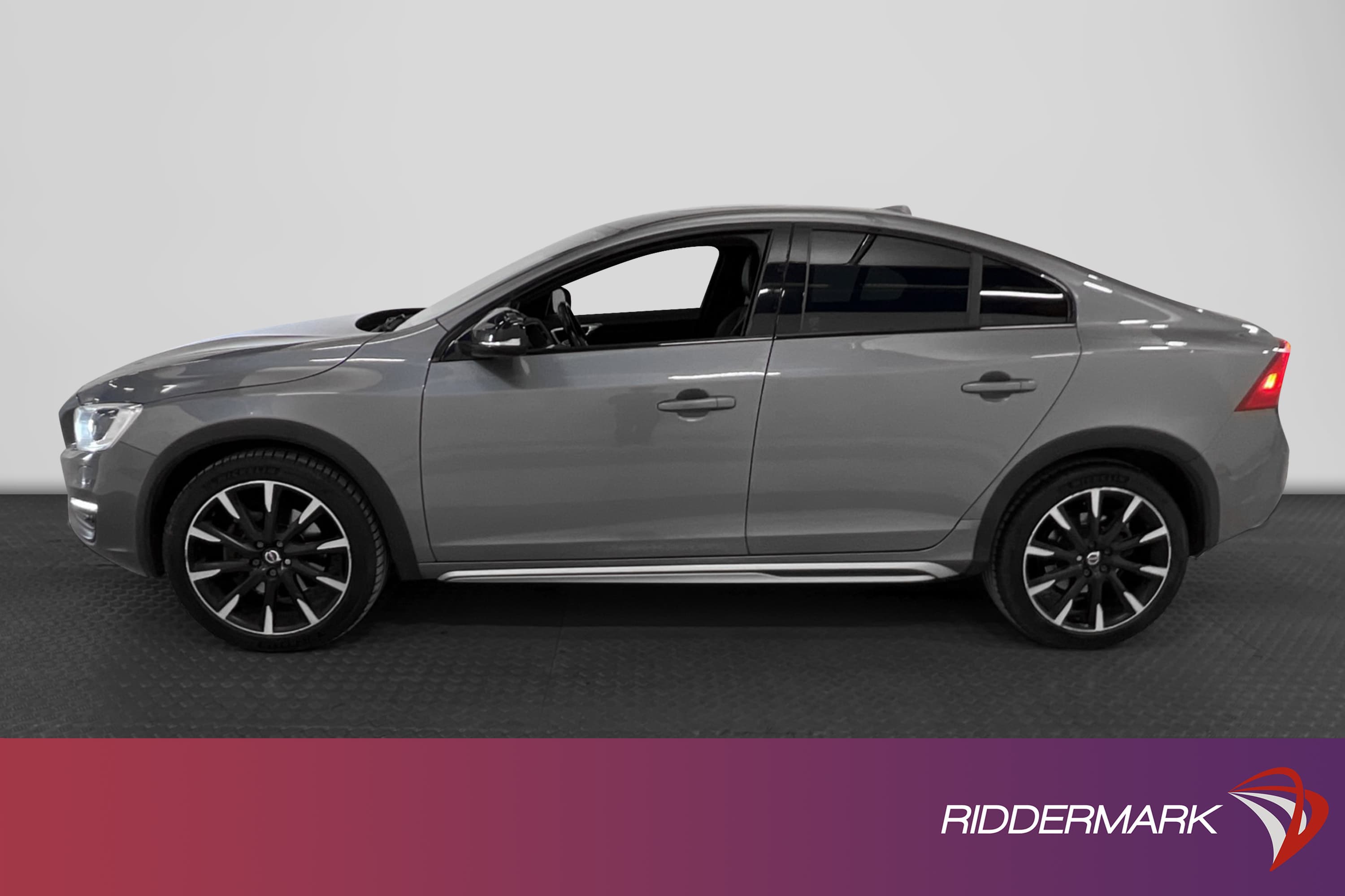 Volvo S60 CC D4 200hk