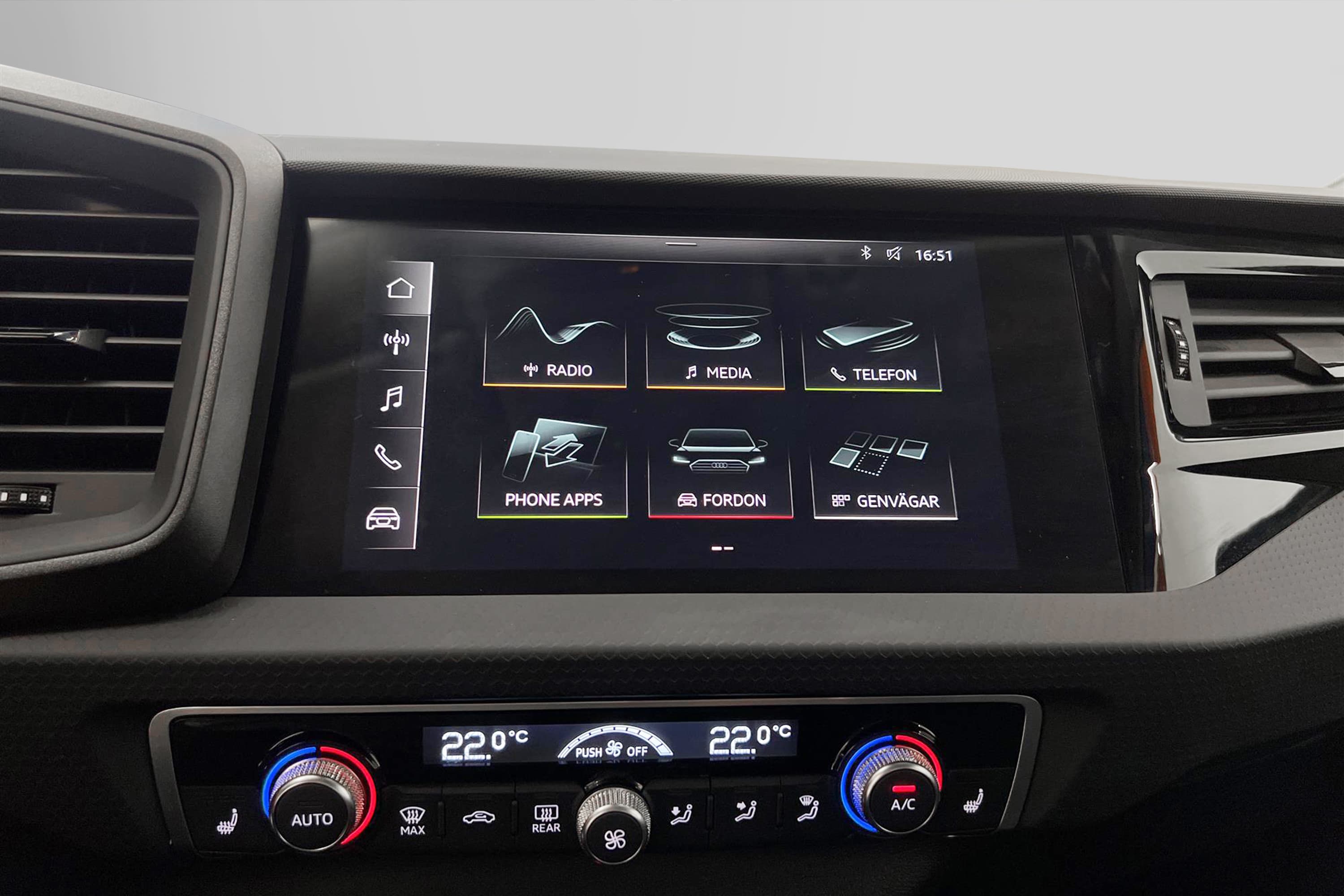 Audi A1 Sportback 30 TFSI 116hk Cockpit Carplay 0,42L/mil