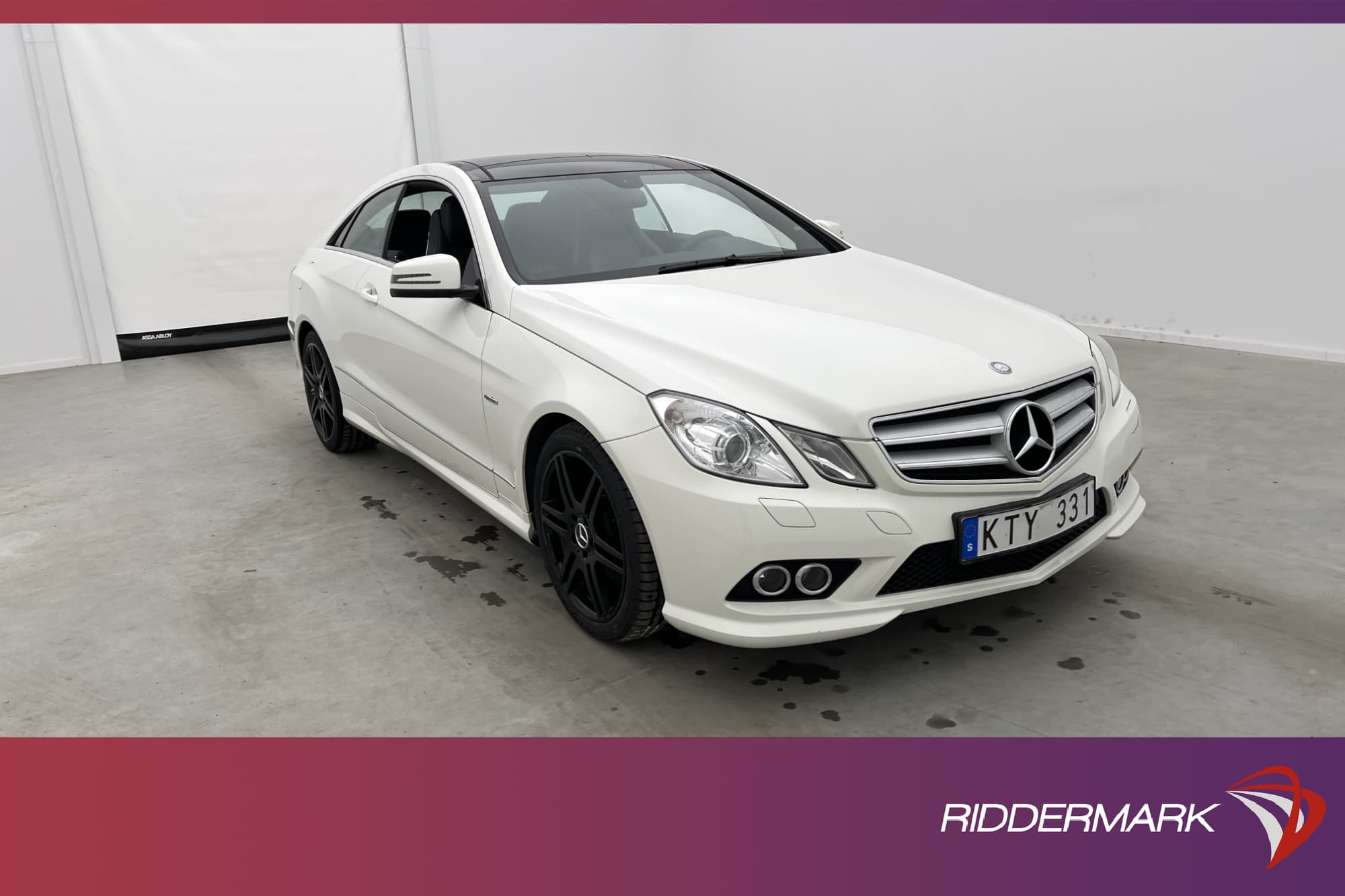 Mercedes-Benz E 200 Coupé