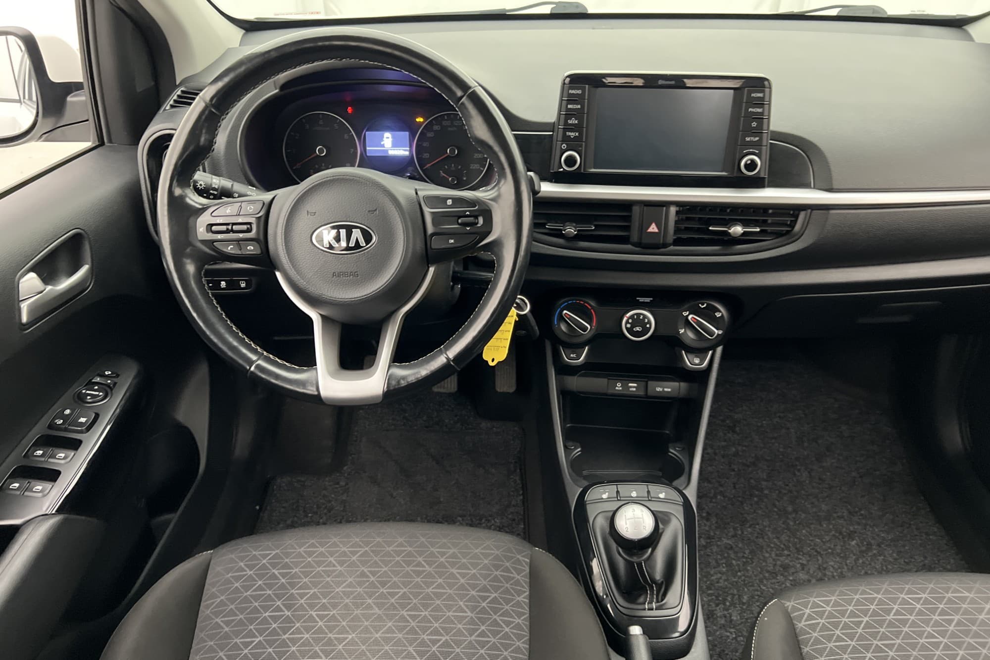 Kia Picanto 1.0 MPI 67hk Advance Kamera CarPlay Rattvärme