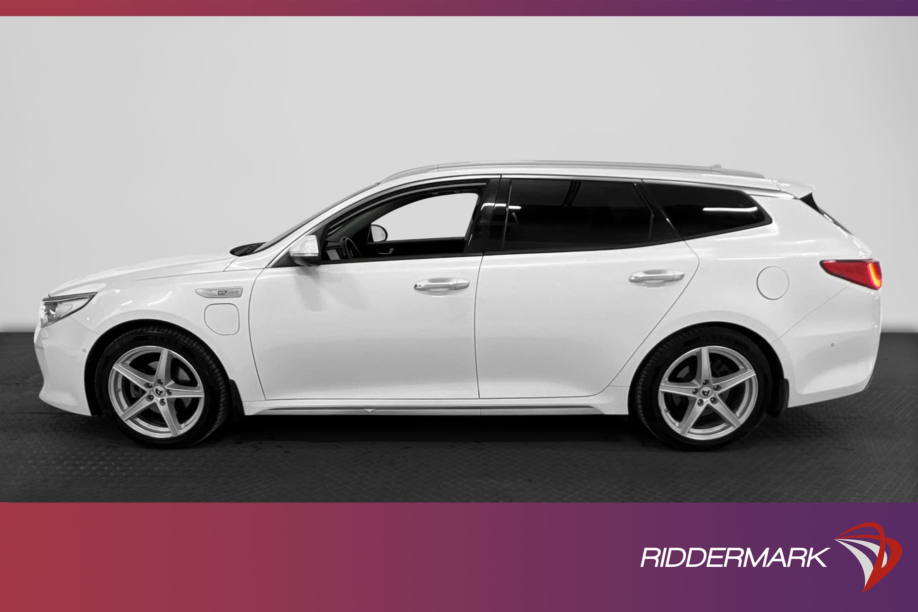 Kia Optima SW Plug-in 205hk