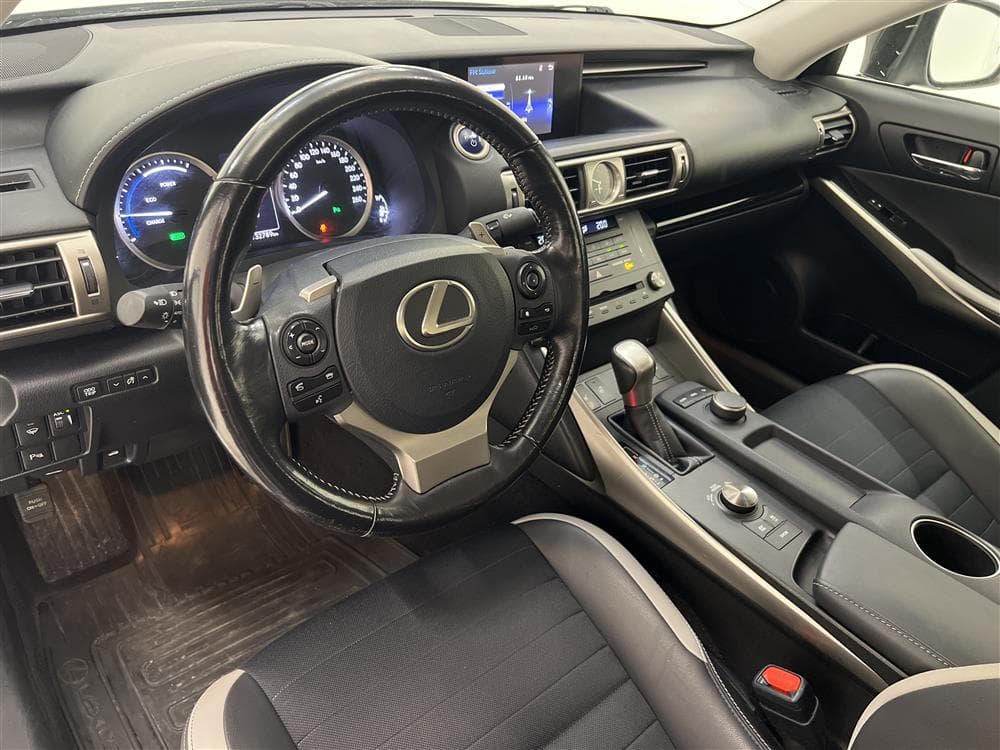 Lexus IS 300h Hybrid Special Edition Kamera Navi Keylessinteriör
