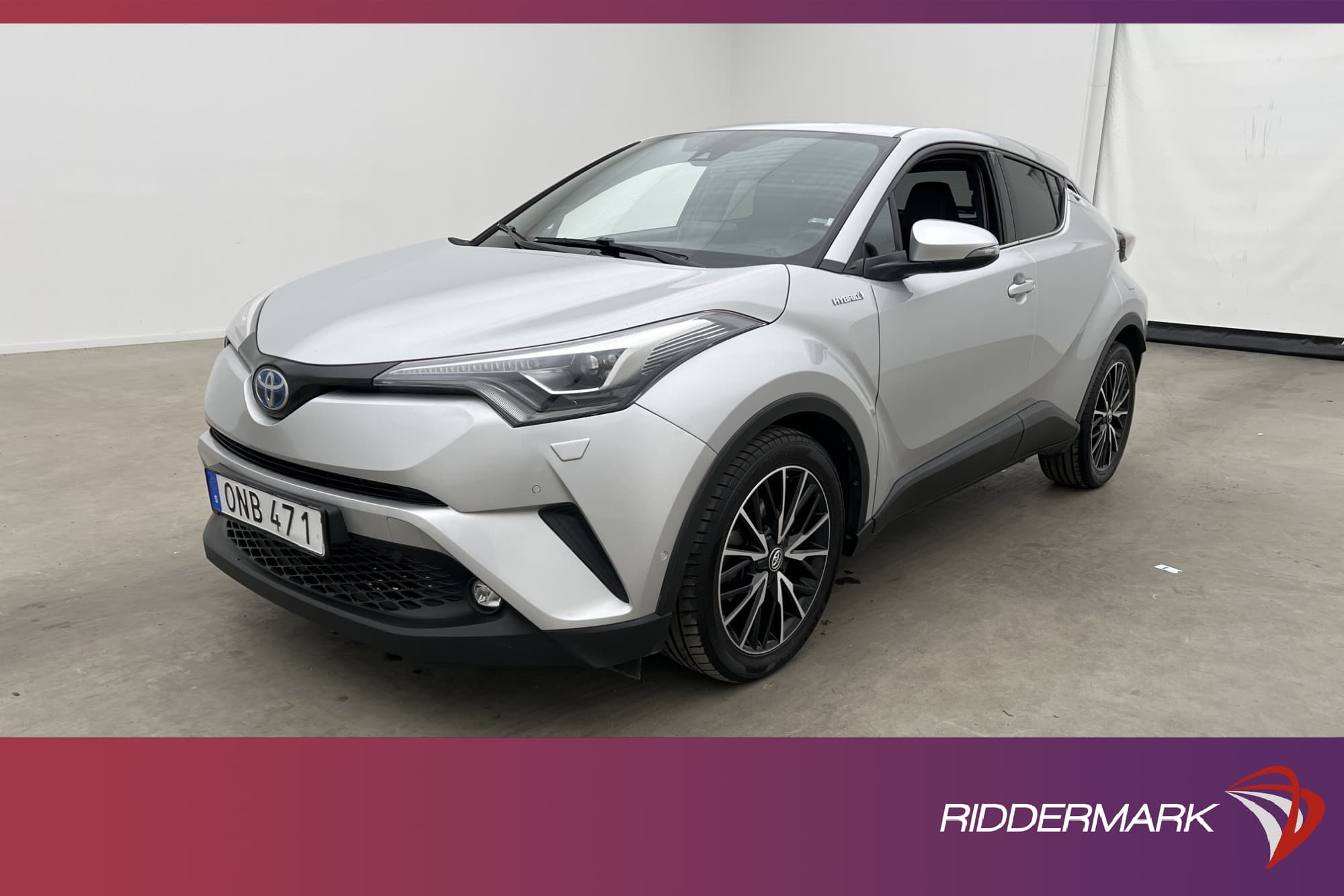 Toyota C-HR Hybrid 122hk