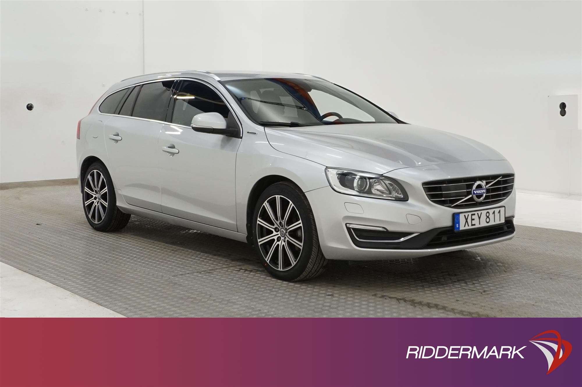 Volvo V60 D5 Plug-in AWD 231hk