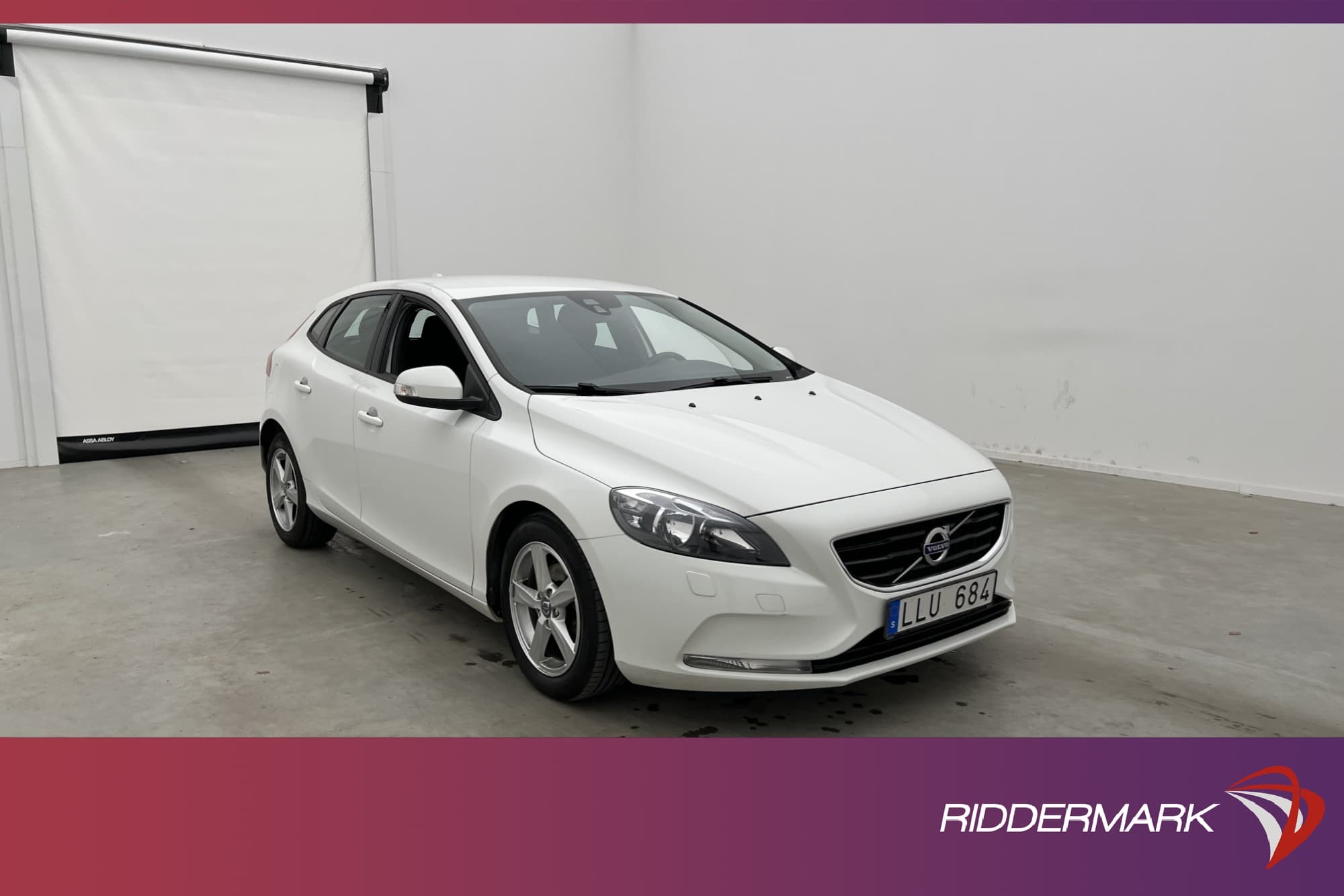 Volvo V40 D2